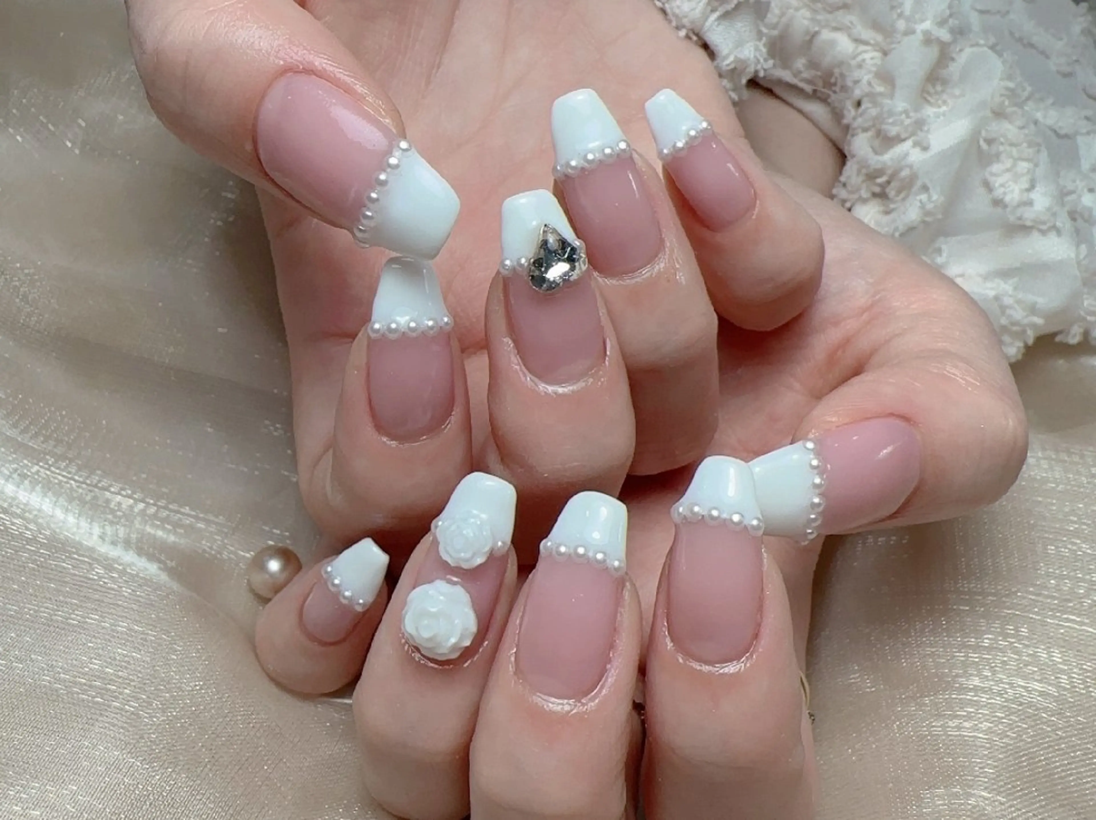 ネイル クリアネイル フラッシュネイル フットネイル フレンチネイル ジェルネイル UM Nail Salonのネイルデザイン