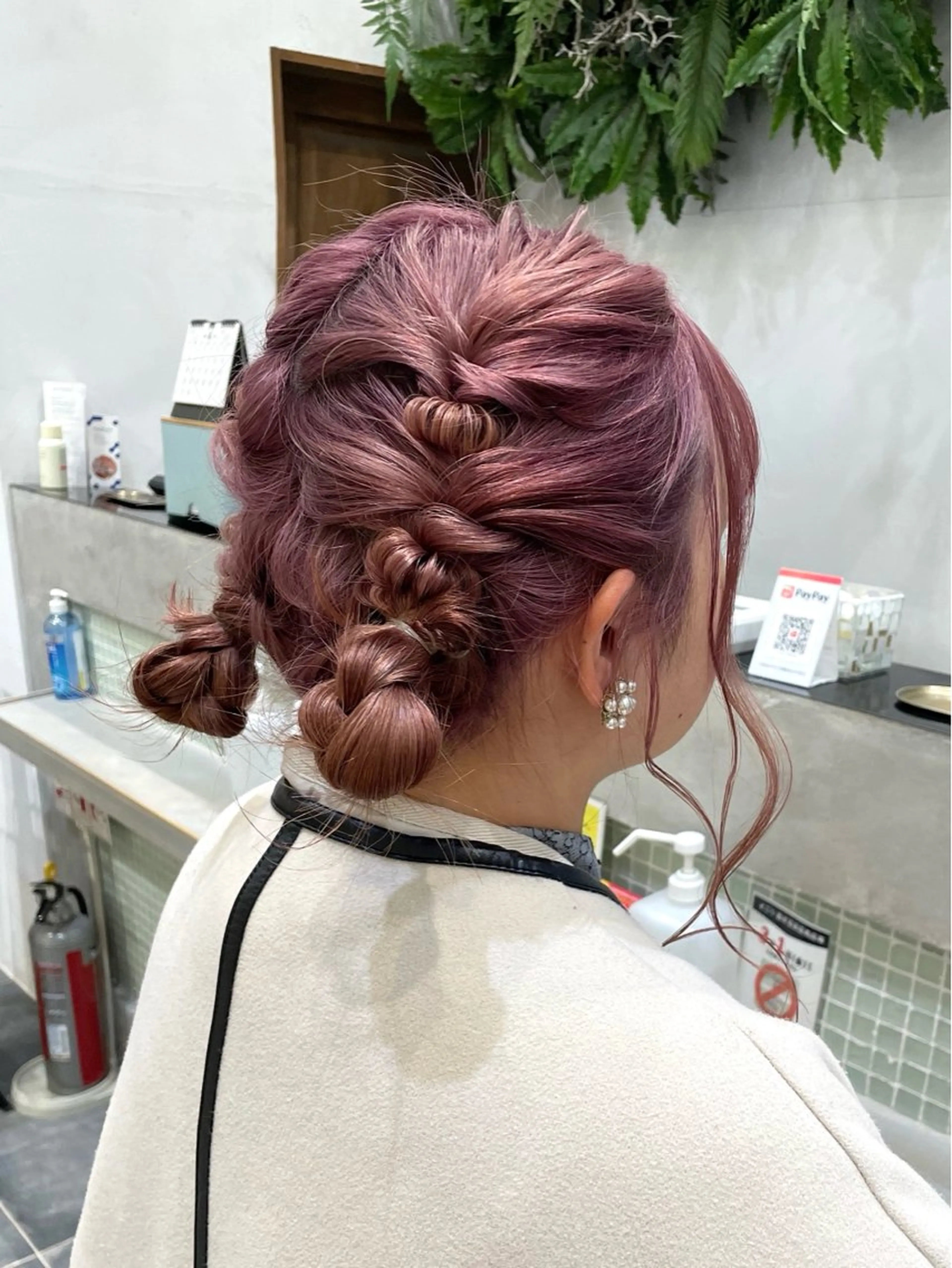 ヘアアレンジ OAK 学芸大学所属・秋葉萌　透明感カラー /レイヤー/ボブ♡のヘアスタイル