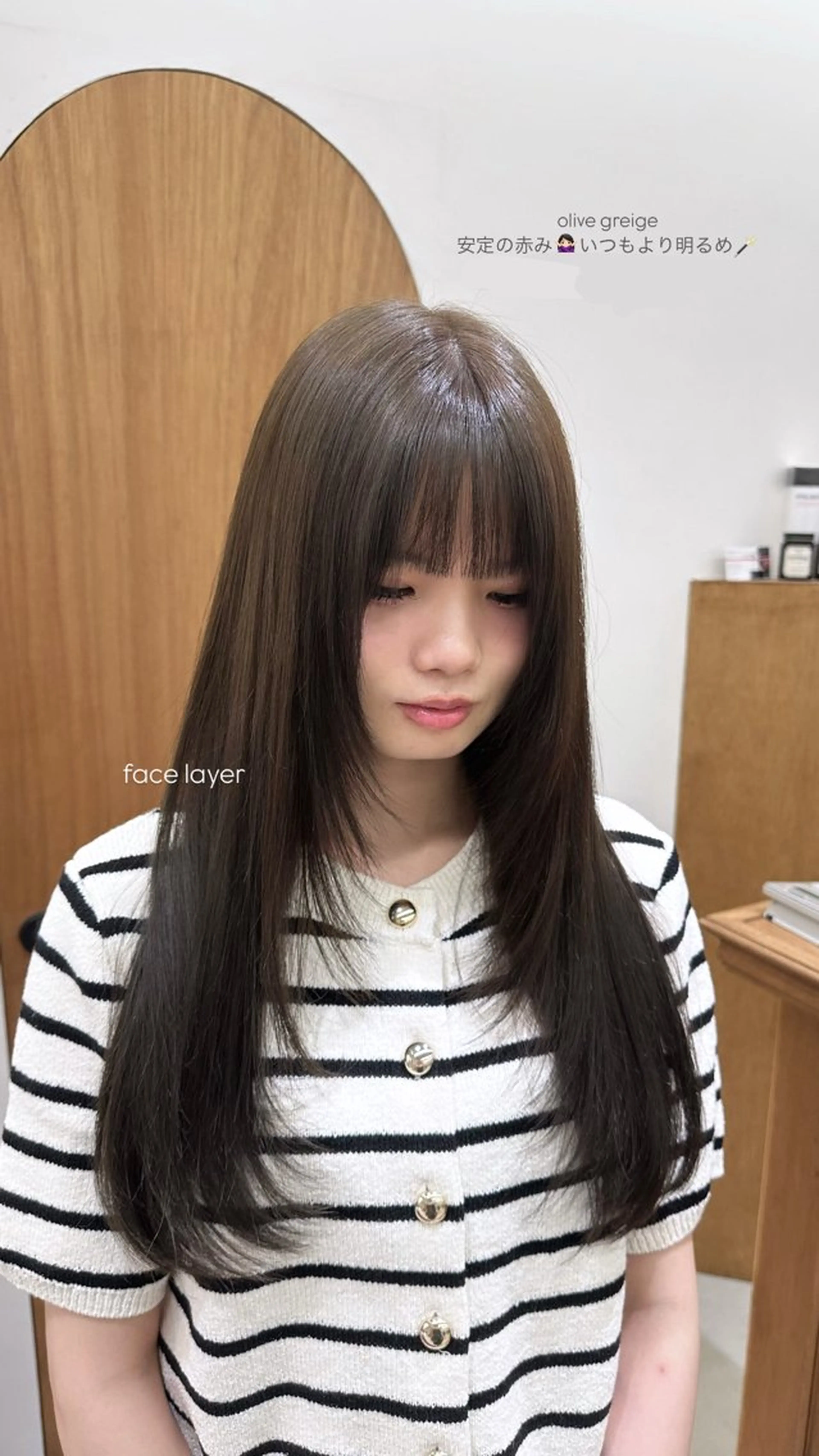 ロング カラー ブリーチ 透明感カラー ダブルカラー ブリーチなしカラー カット ヘアカラー トリートメント mana／ブリーチ なし／ベージュ／暖色のヘアスタイル