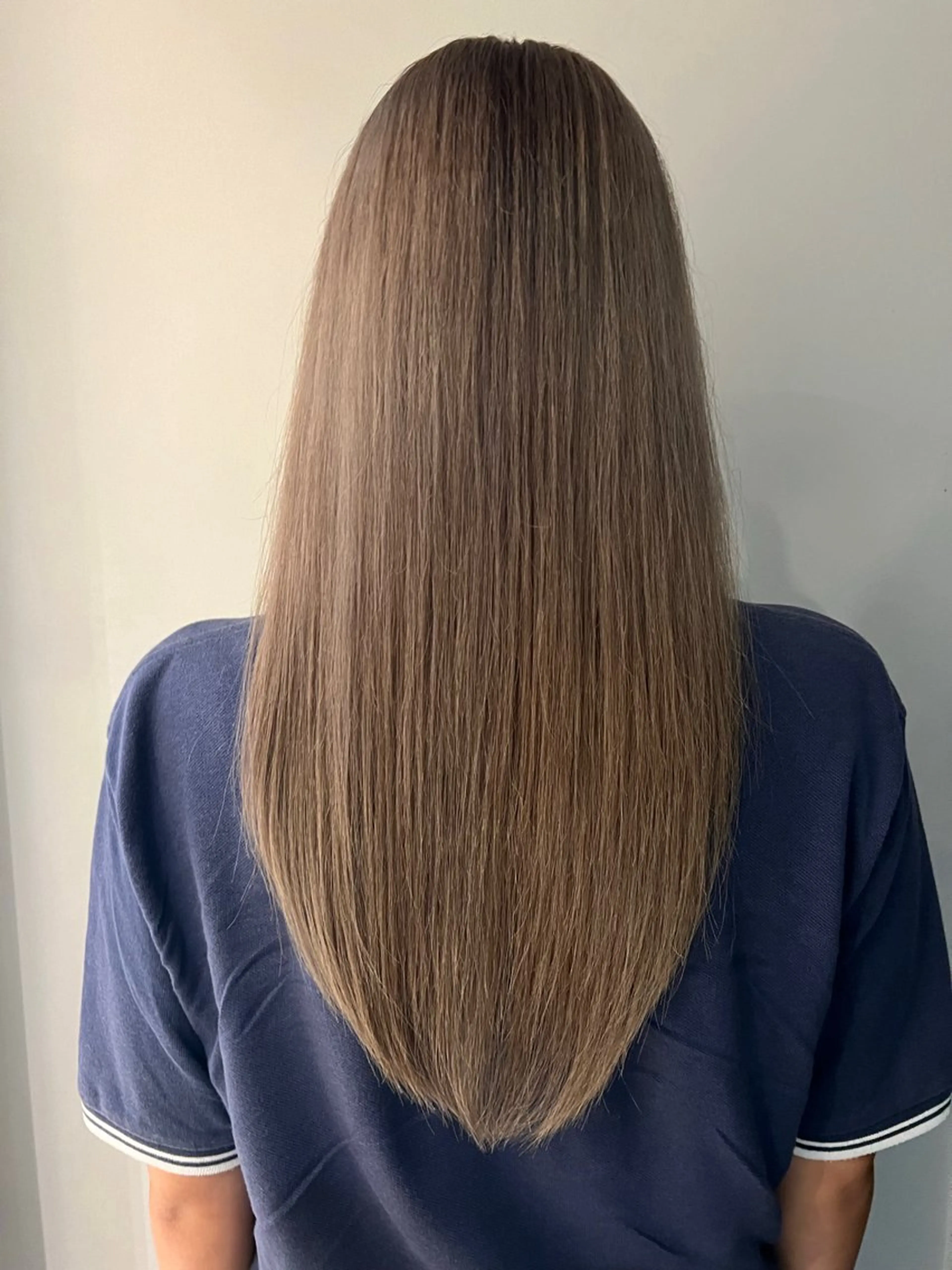 ロング カラー ブリーチ グレージュ ヘアカラー 🎨カラー満足度 500%💫ヅル💫のヘアスタイル