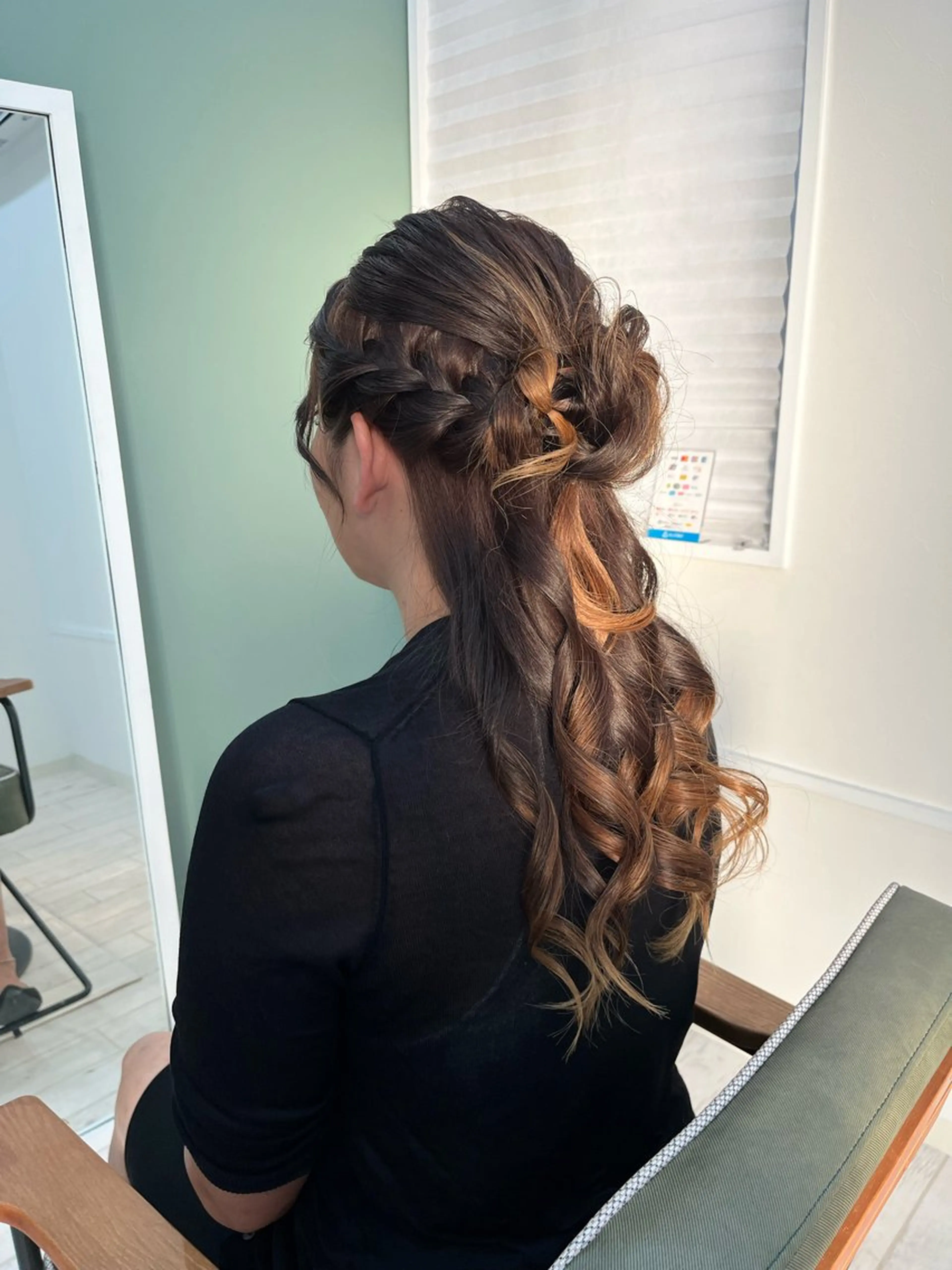 ロング ヘアセット M.arc 【マーキ】のヘアスタイル