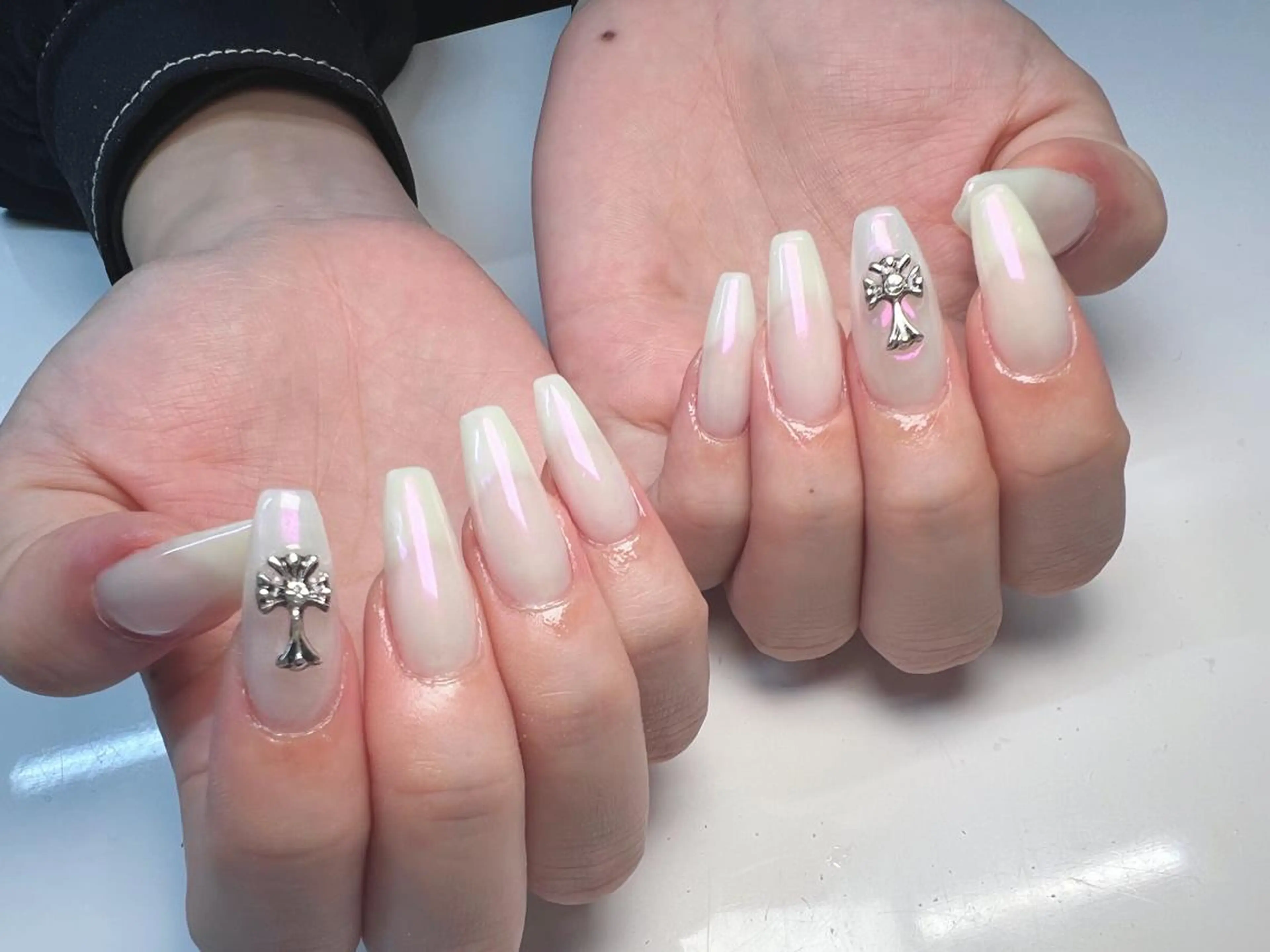 ネイル ハンドネイル Nail Salon L'arc所属・💊大阪/心斎橋 moni🧠のネイルデザイン