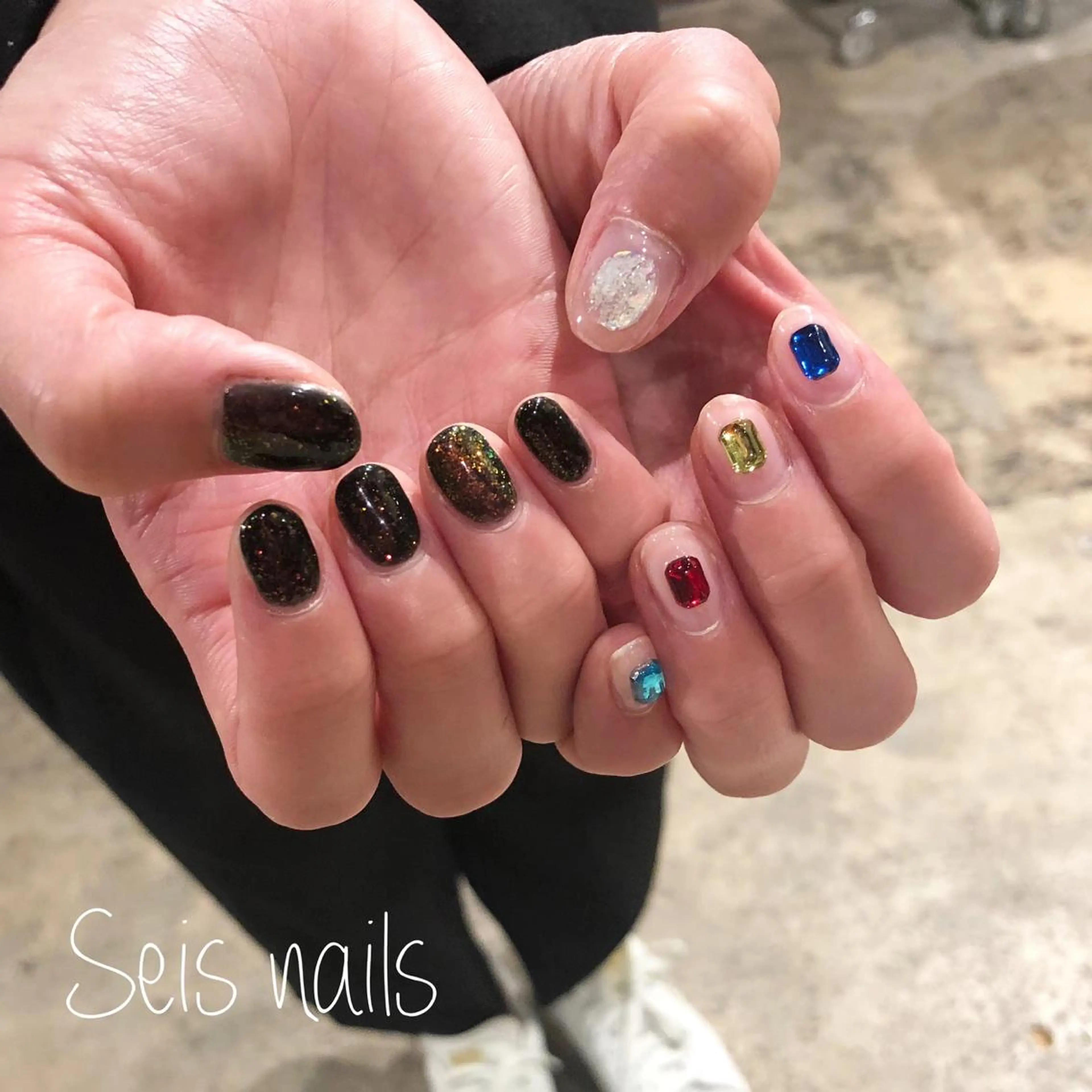 ネイル Seis Shihoのネイルデザイン