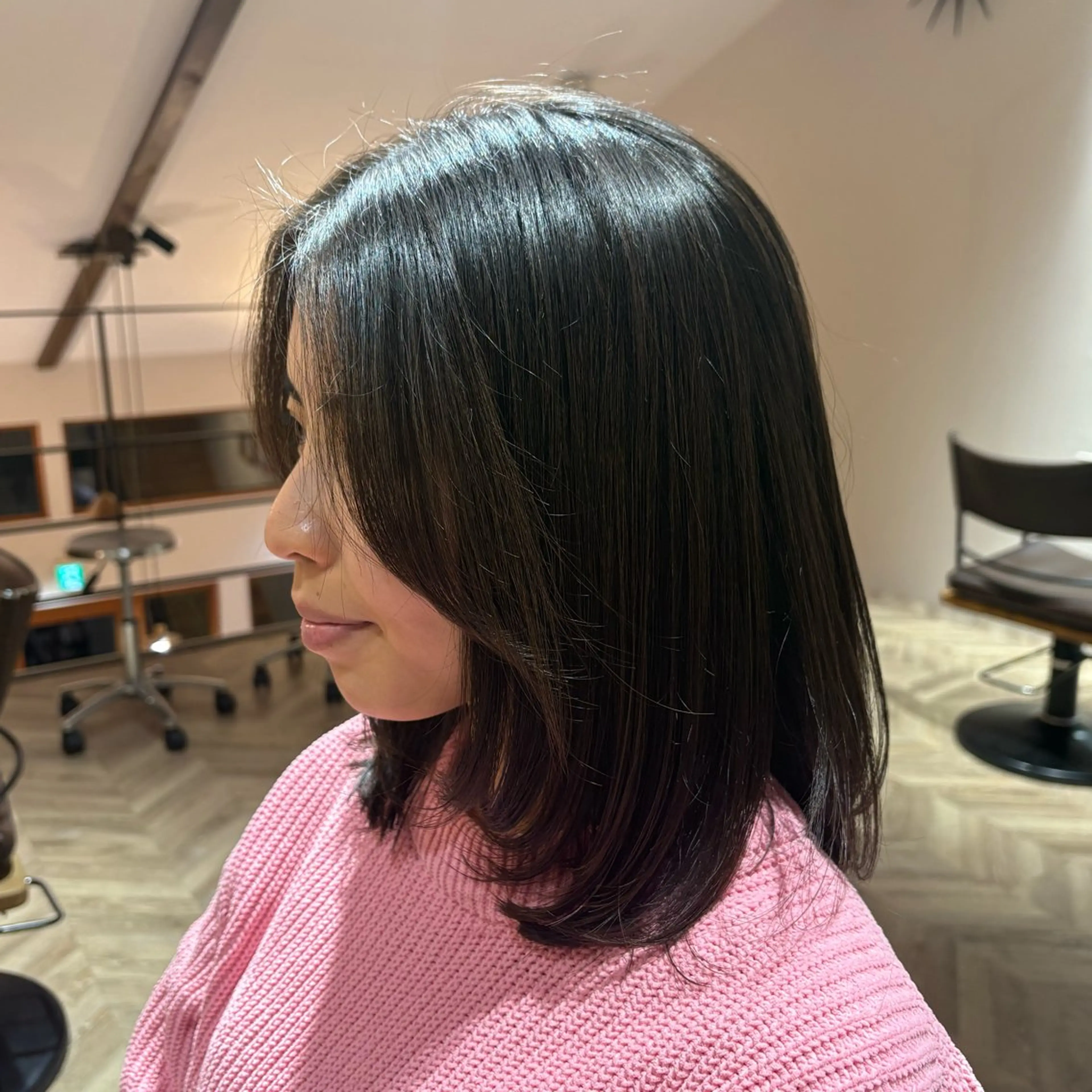 ミディアム 顔周りカット レイヤーカット ローレイヤー カット Riri/韓国風/顔 周り/レイヤーカットのヘアスタイル