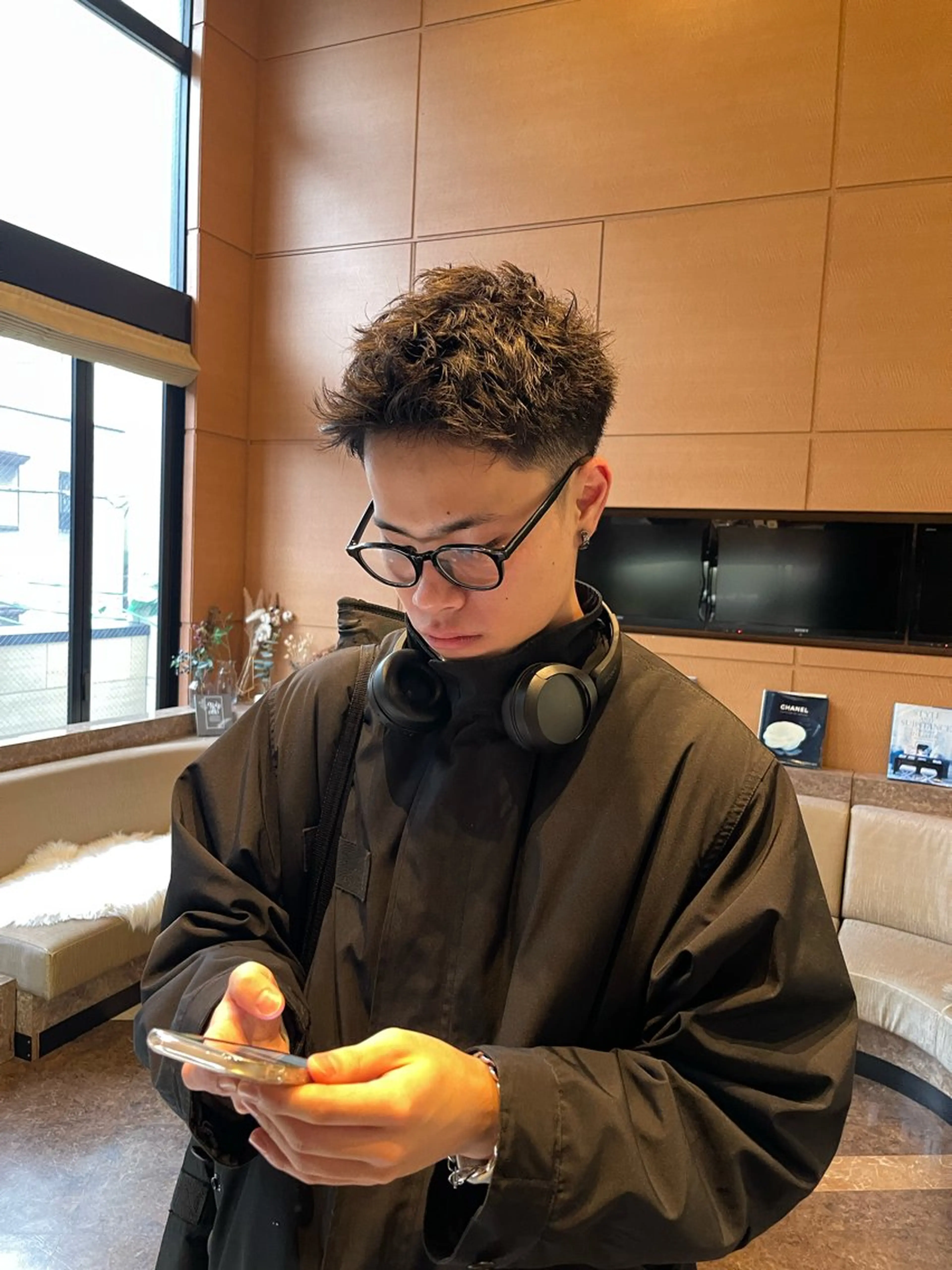 ショート メンズ メンズショート スパイキーショート ショートヘア CARE SHINSAIBASHI所属・縮毛・酸性ストレート モデル募集のヘアスタイル