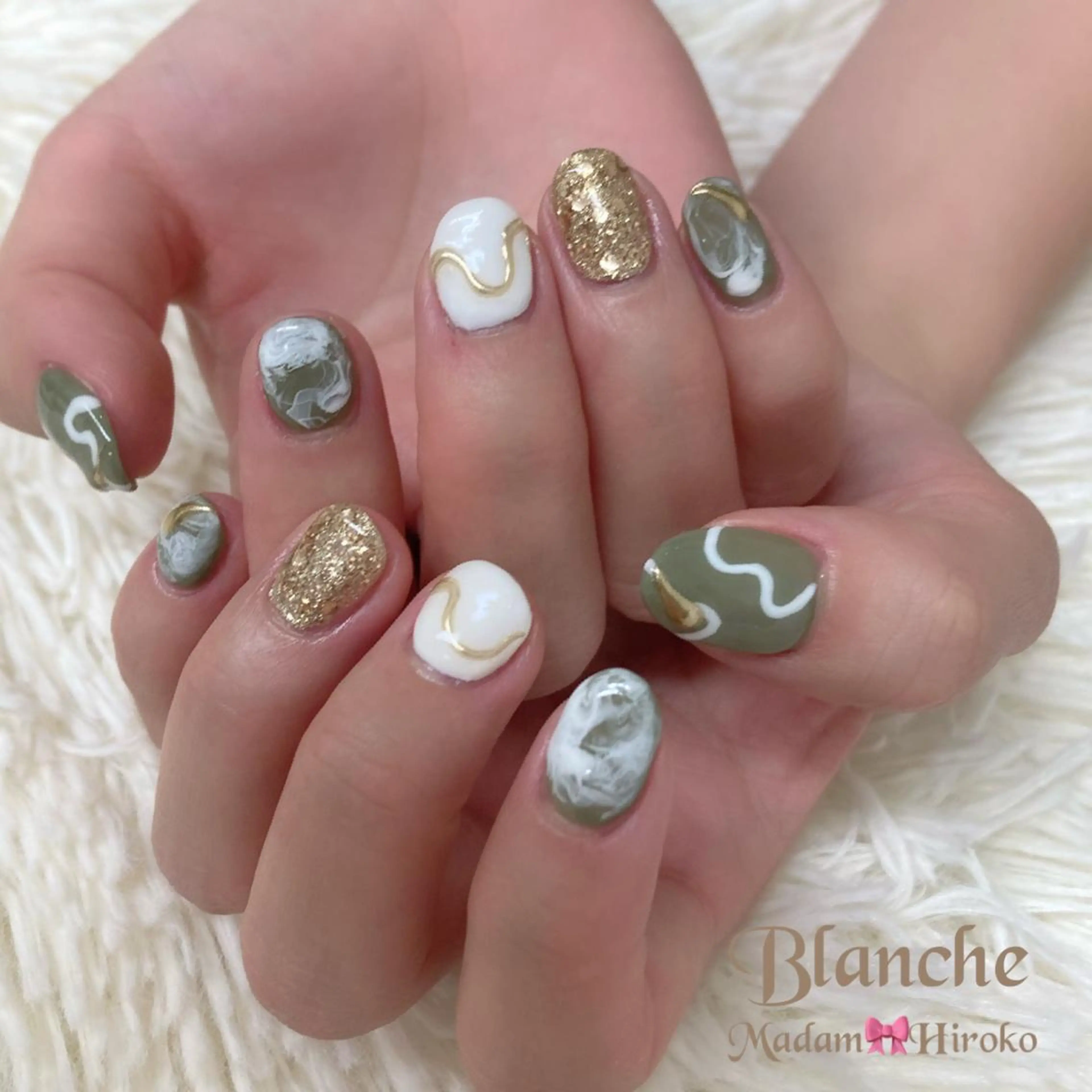 ネイル グリーン ニュアンスネイル Lianネイル 寛子Lianのネイルデザイン