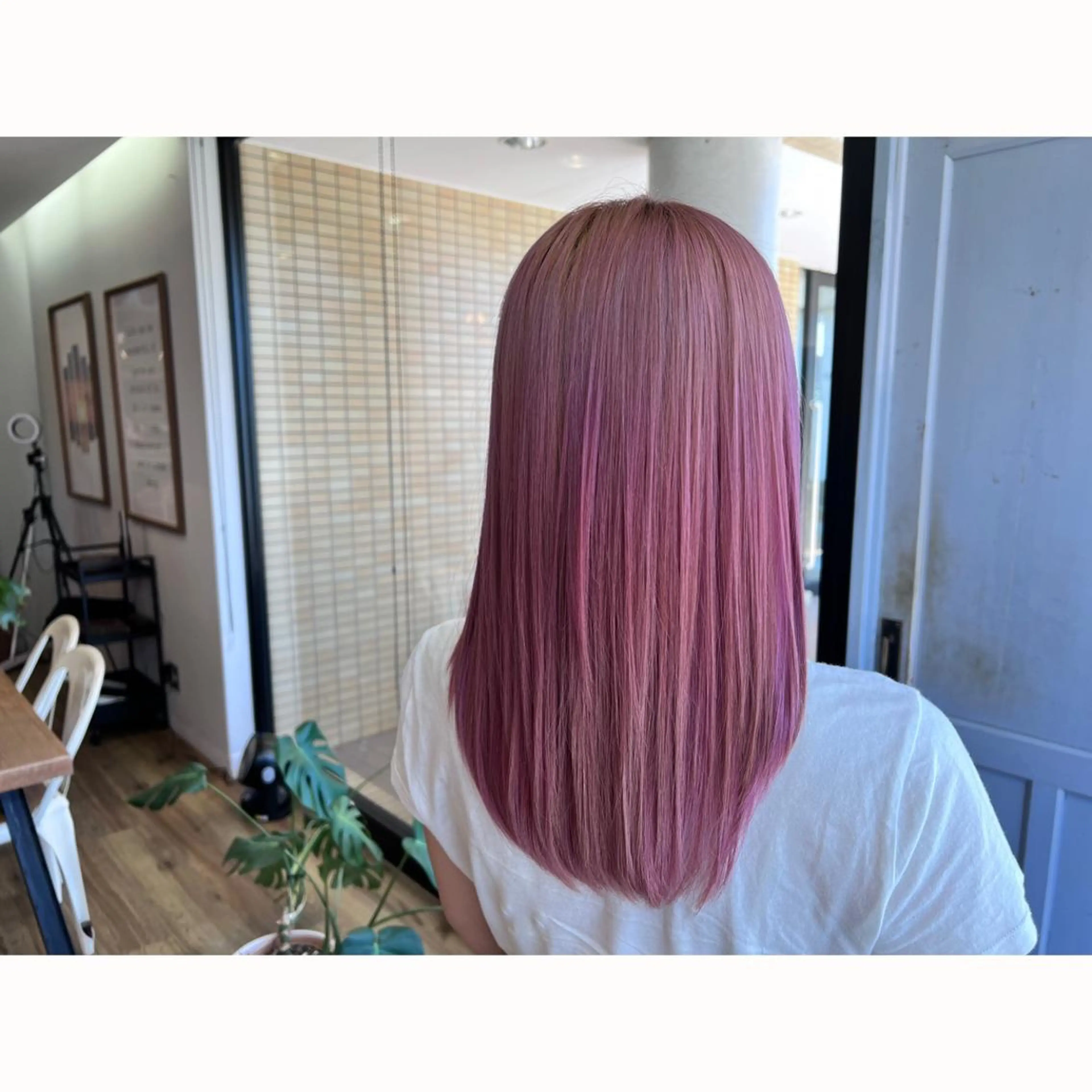 セミロング カラー 髪質改善 トリートメント ツキダテ ユイのヘアスタイル