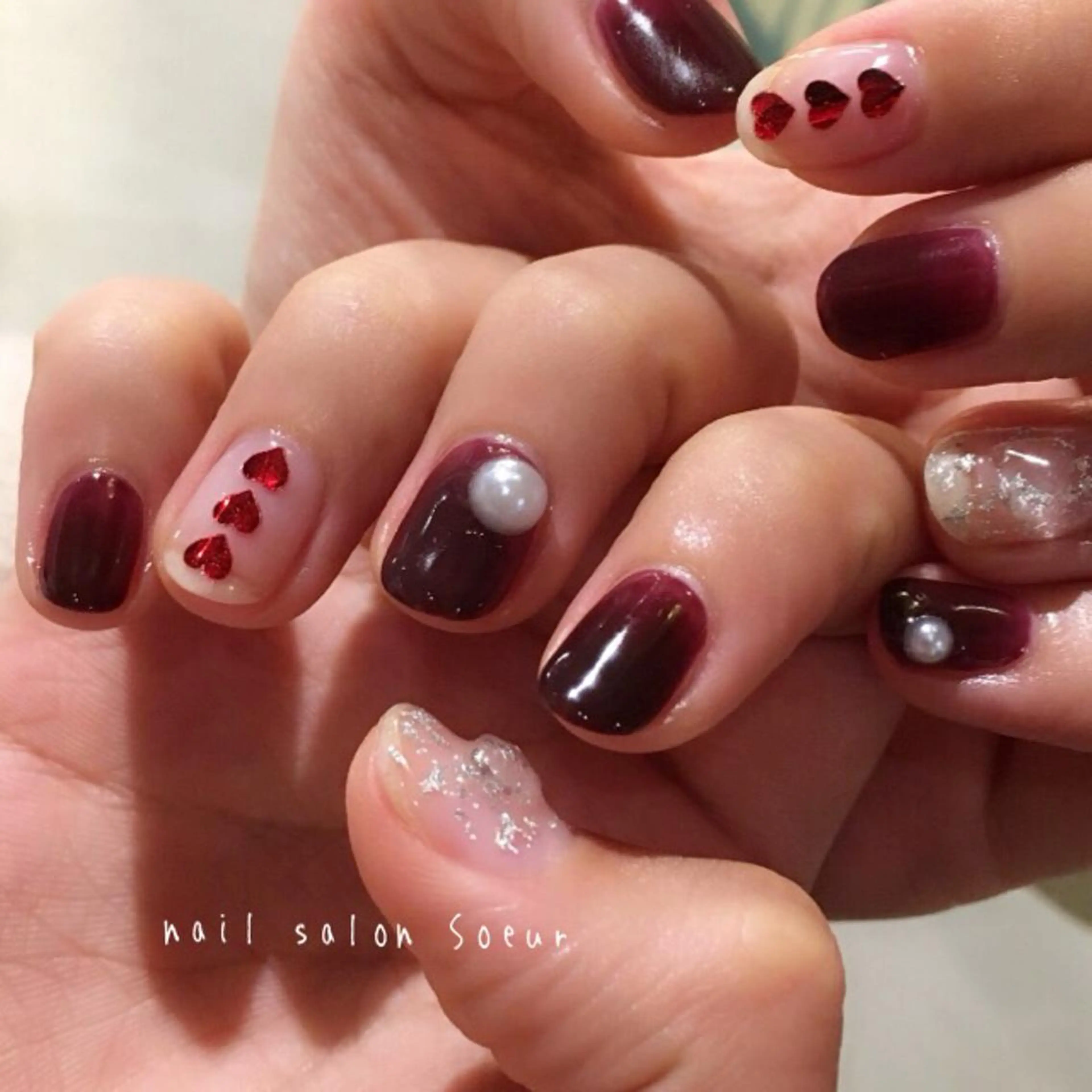 ネイル アートネイル ボルドー ジェルネイル 持ち込み シンプルネイル ハンドネイル nail salon Soeurのネイルデザイン