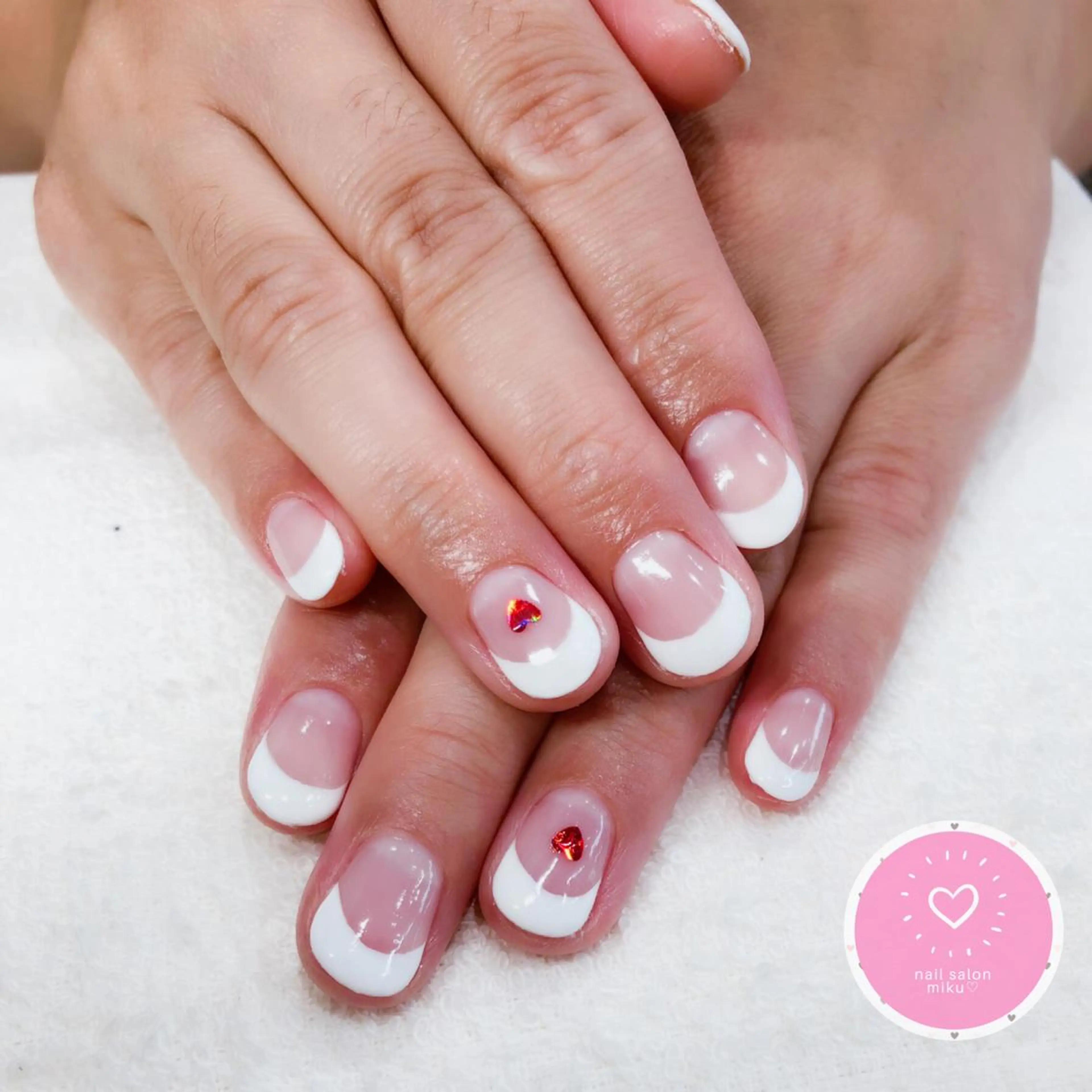 ネイル 遊津 美来のネイルデザイン