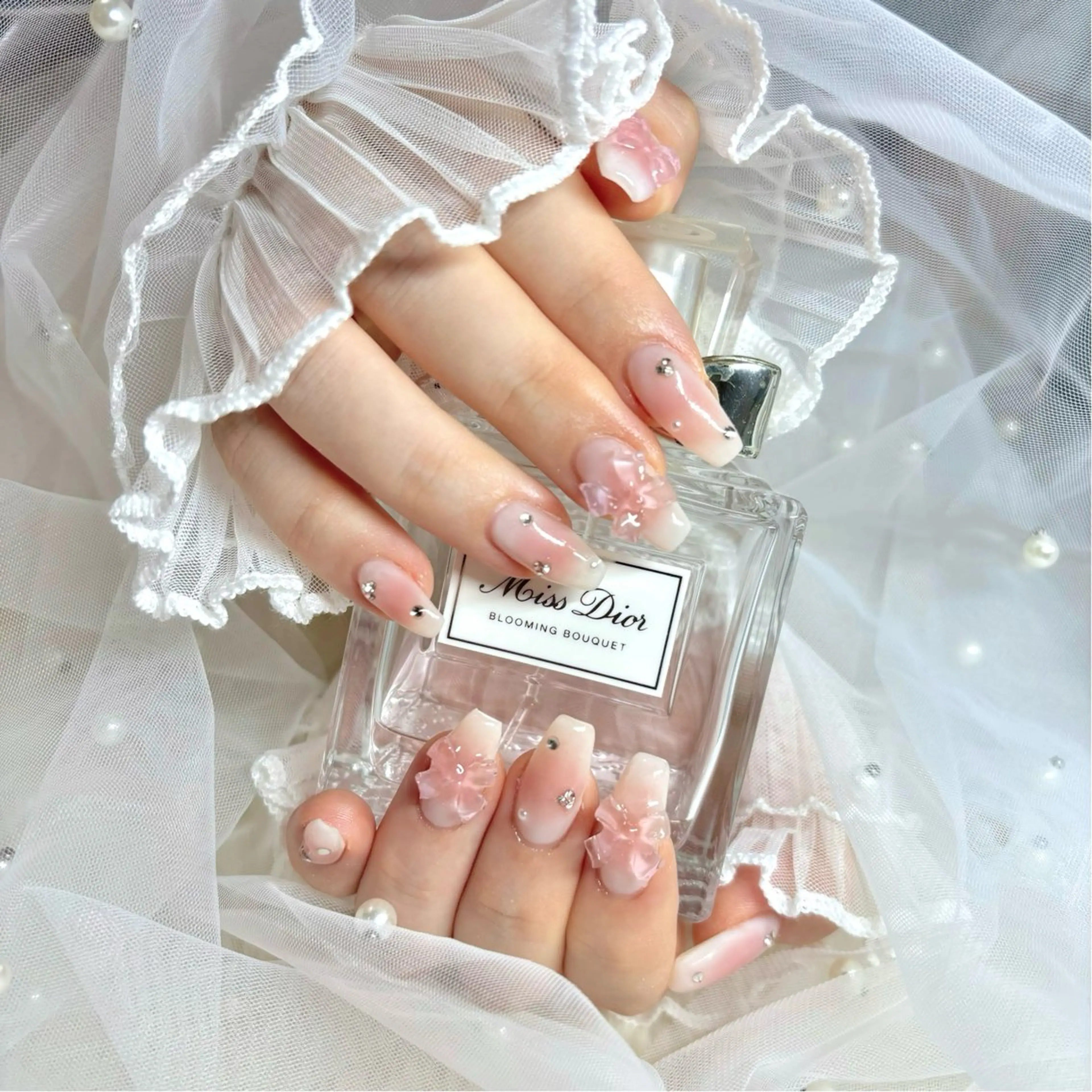 ネイル ハンドネイル Sii nail 🤍SAKIのネイルデザイン