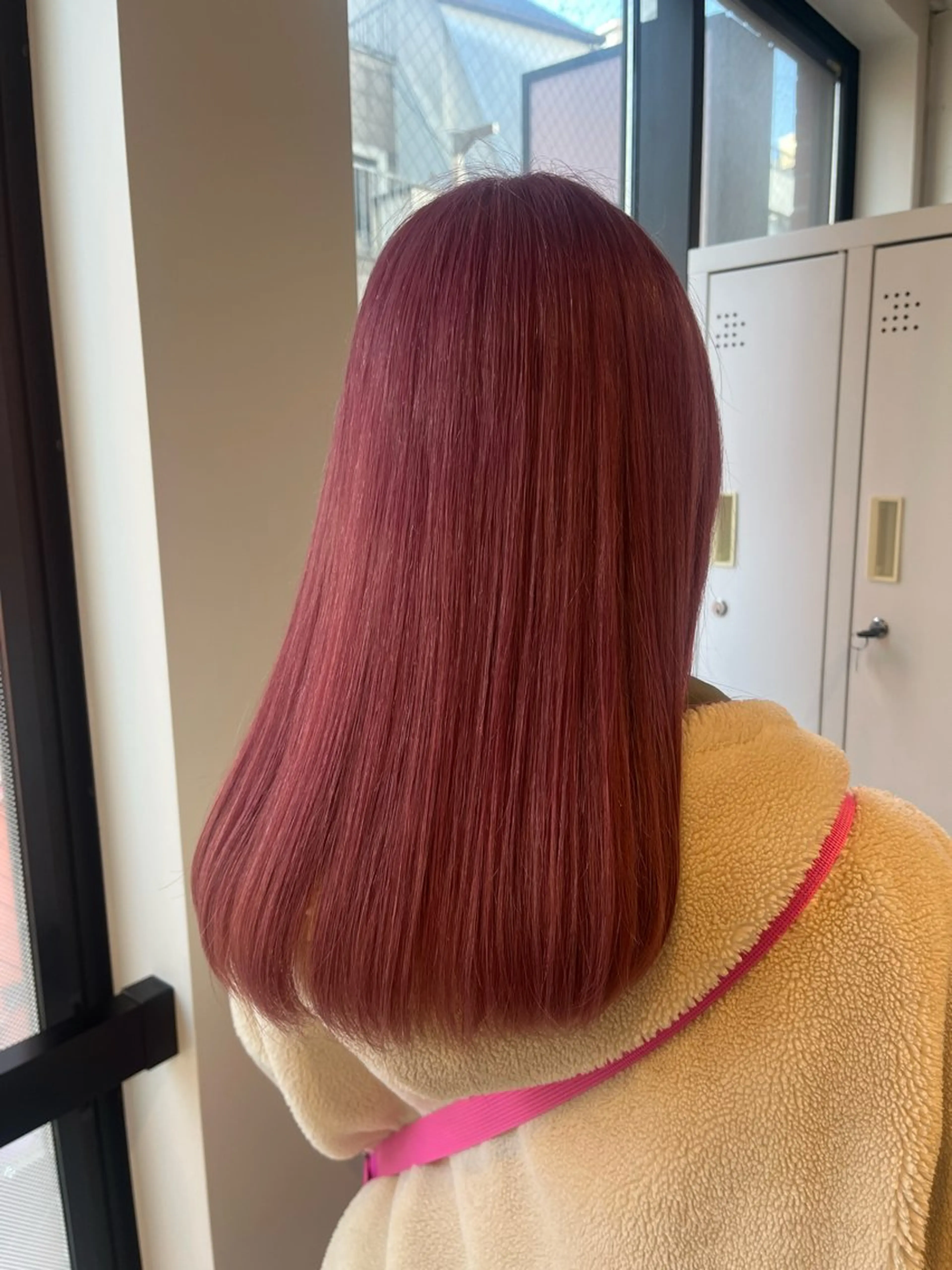 ミディアム ヘアカラー トリートメント Kawai Yuzukiのヘアスタイル