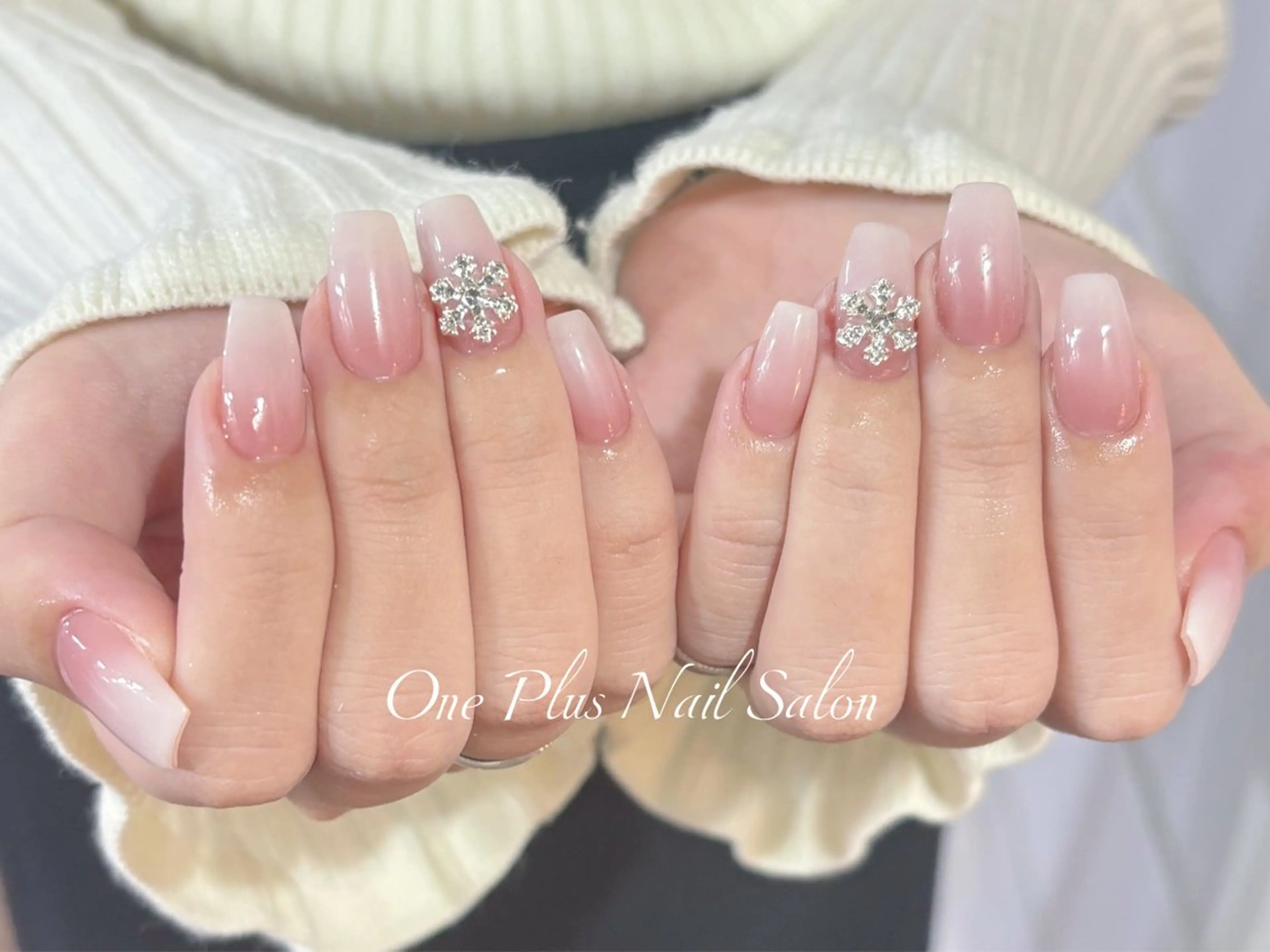 ネイル ハンドネイル One Plus Nail Salonのネイルデザイン