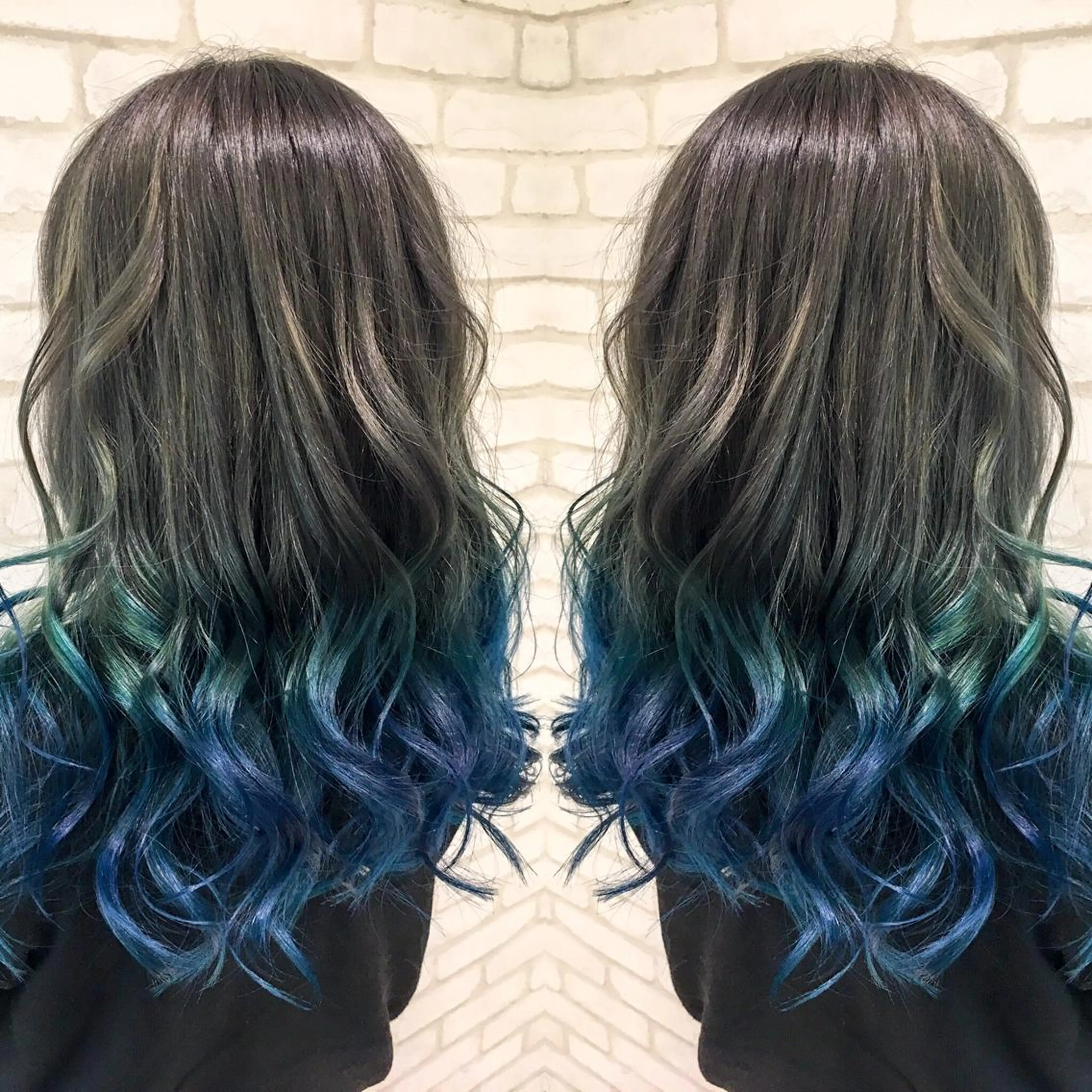 ロング カラー ブルーカラー グラデーションカラー グレージュ ヘアカラー 廣島 隆弘のヘアスタイル