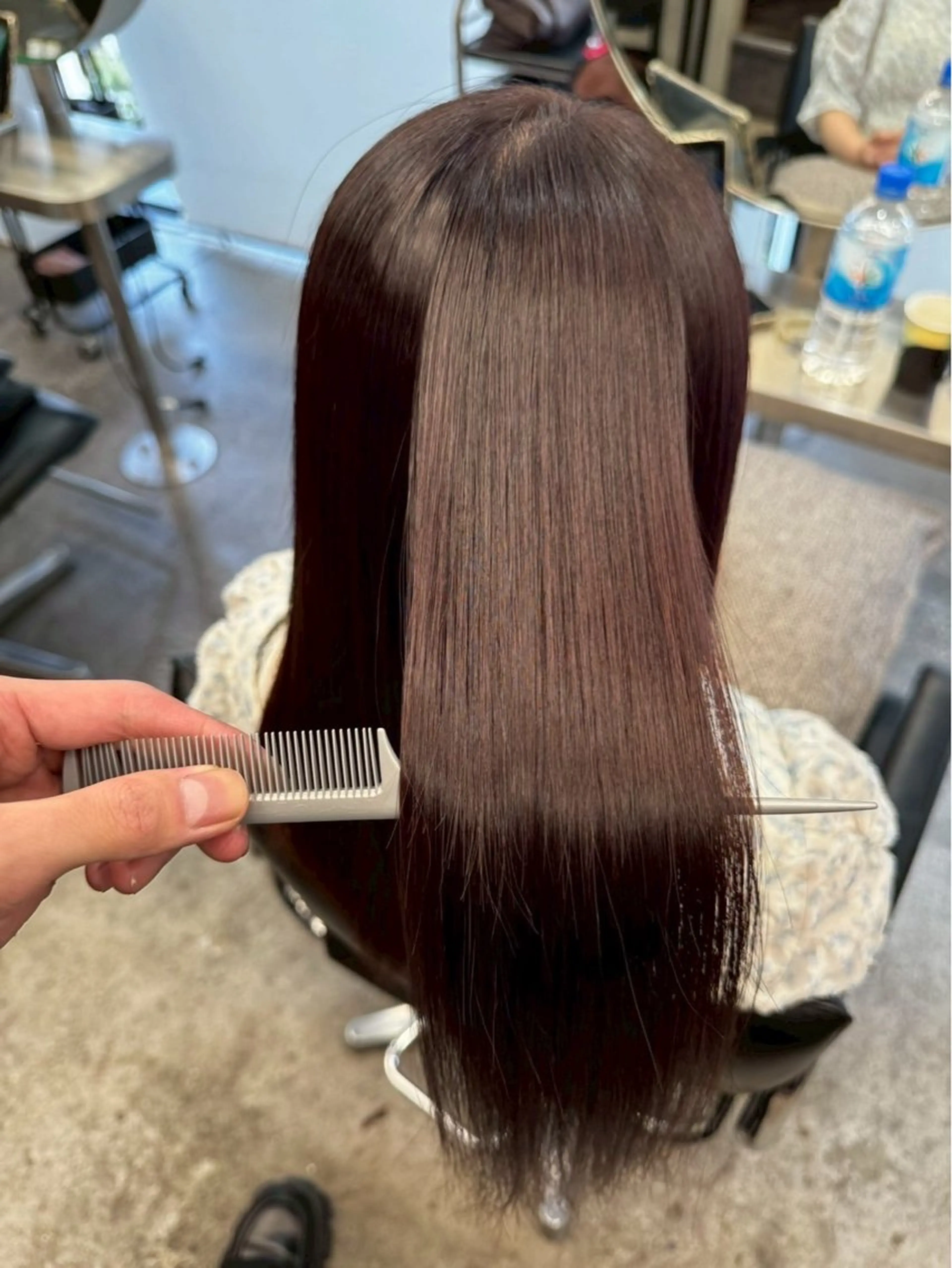 セミロング カラー アッシュ アッシュブラウン ブラウンカラー オレンジ カット ヘアカラー トリートメント 前髪/顔まわりカット 艶髪/髪質改善/縮毛のヘアスタイル