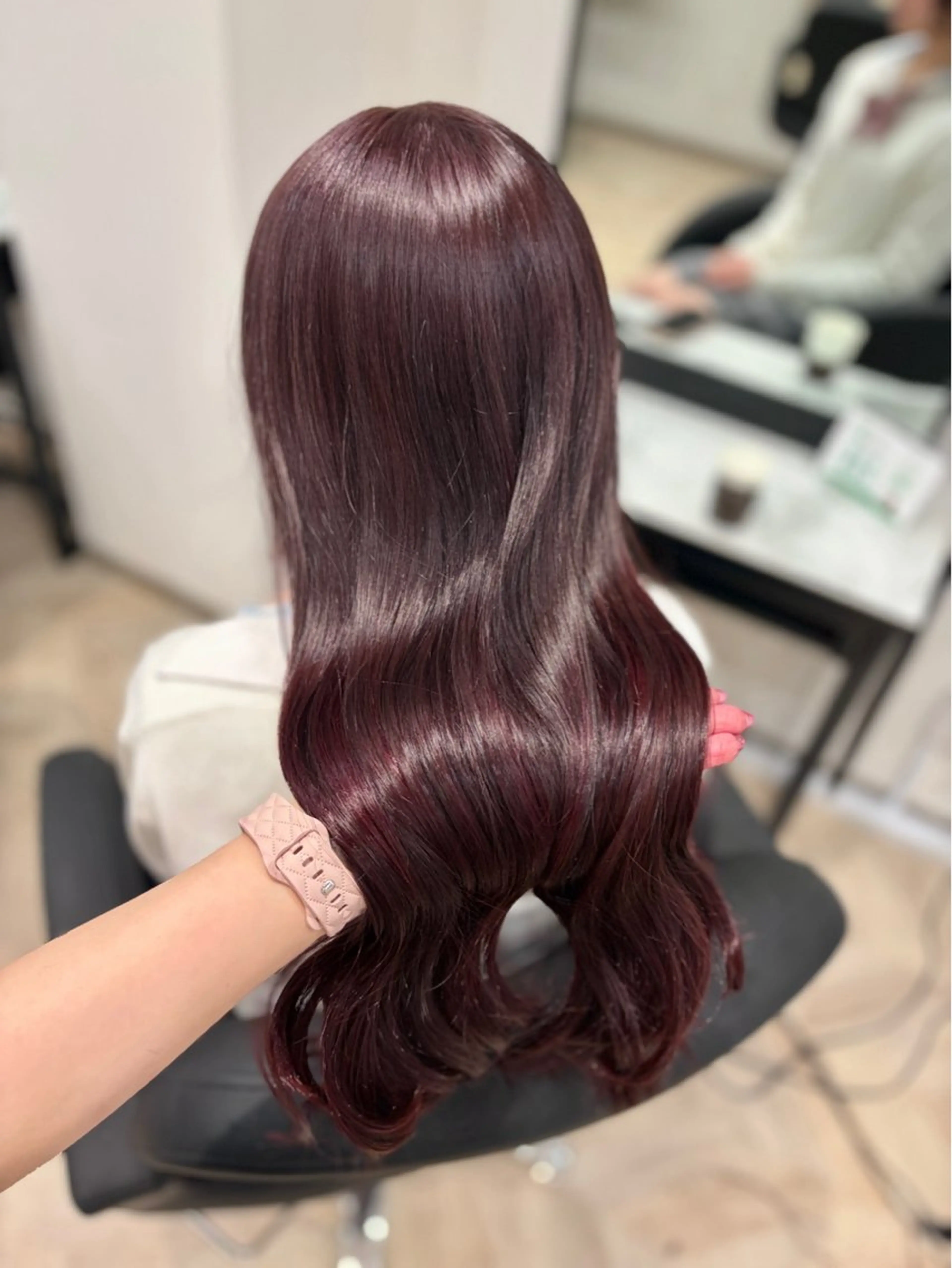 ロング カラー ブリーチ ダブルカラー ラベンダーカラー ブリーチなしカラー ピンクカラー ヘアカラー 𝒎𝒐𝒆🩰 名駅/ヘアメ/暖色♡のヘアスタイル