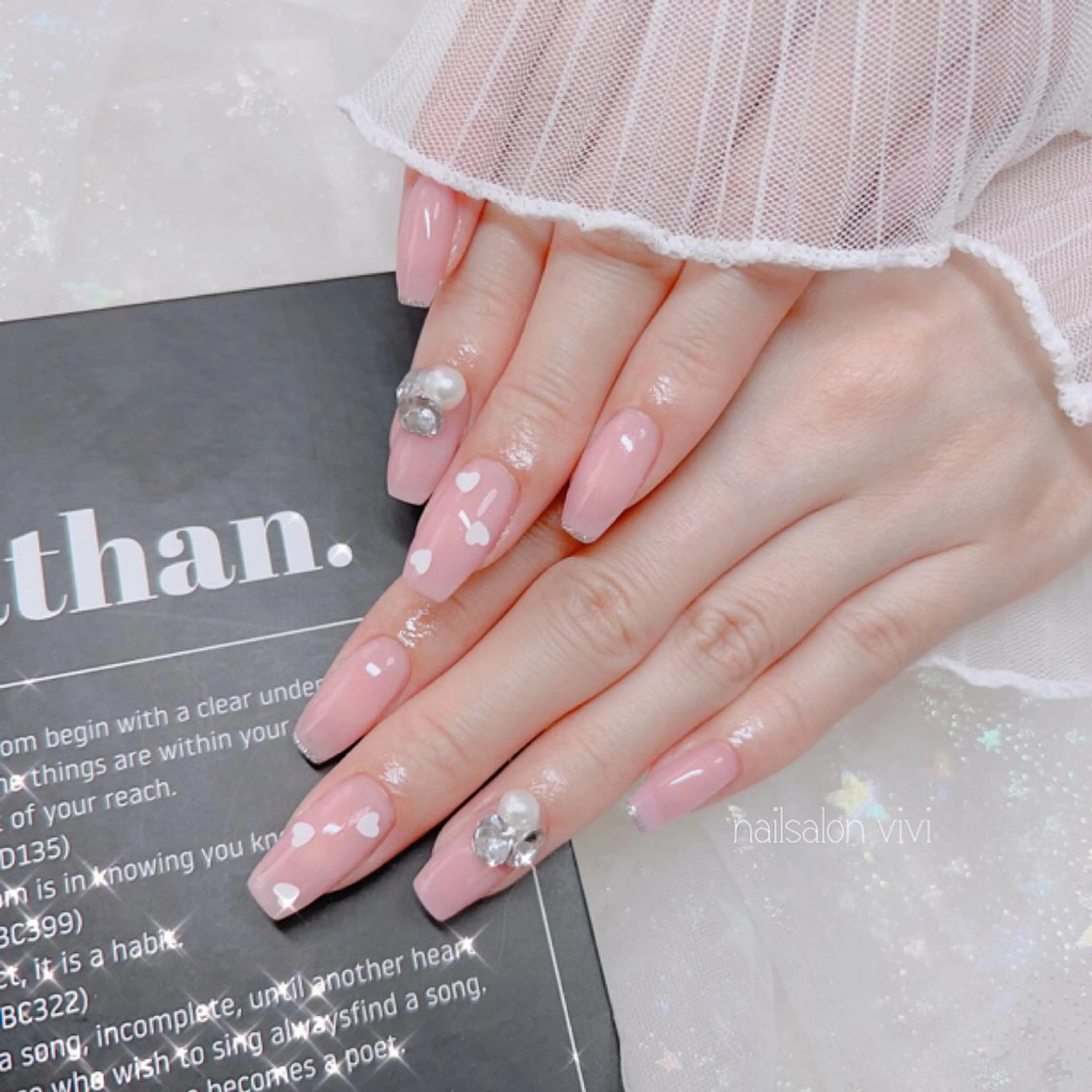 ネイル ＶＩＶＩ nailsalonのネイルデザイン