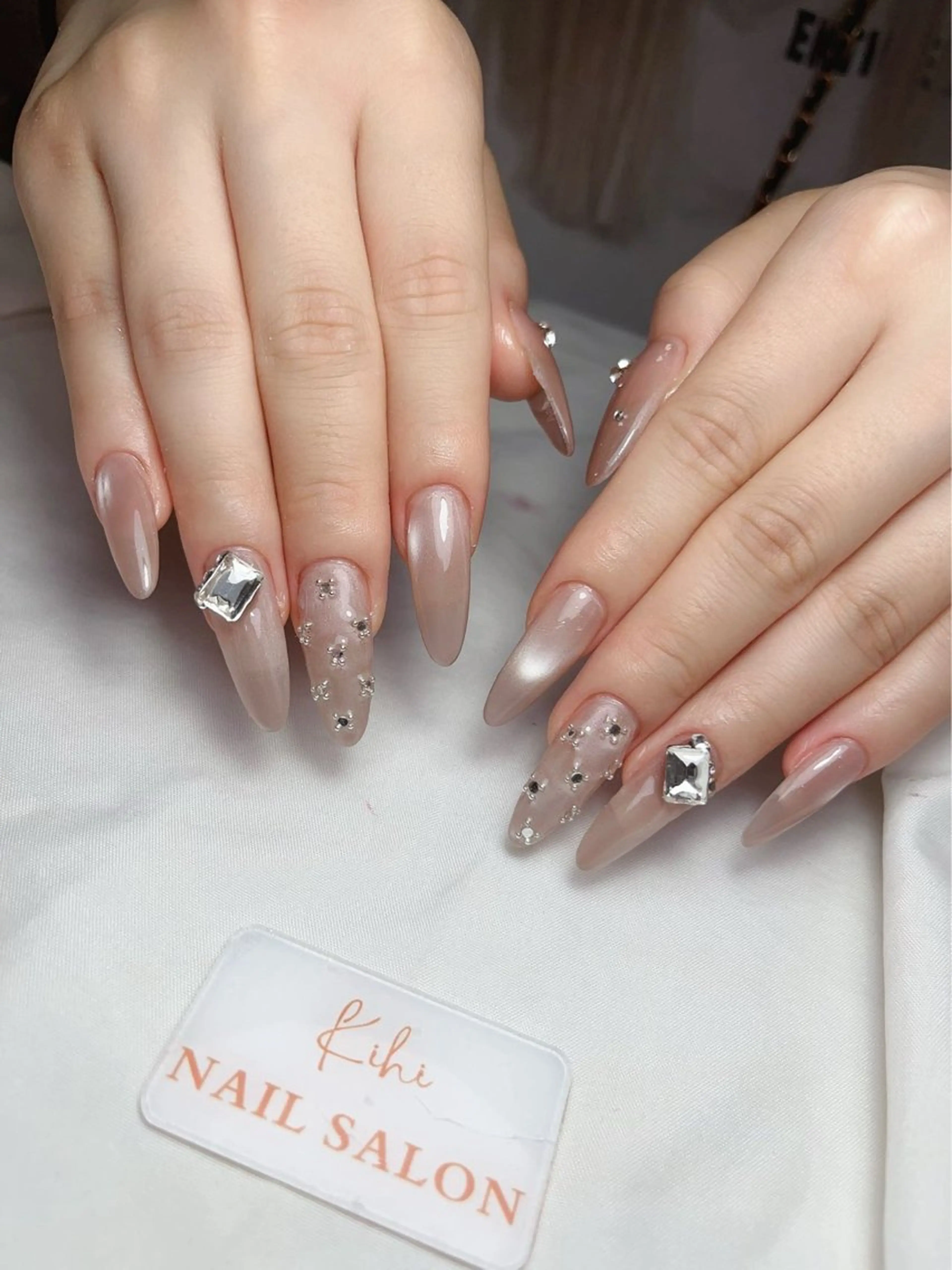 ネイル アートネイル フレンチネイル ジェルネイル グラデーション 韓国ネイル ハンドネイル 💕鈴木ユリ パラジェル/オフ無料のネイルデザイン