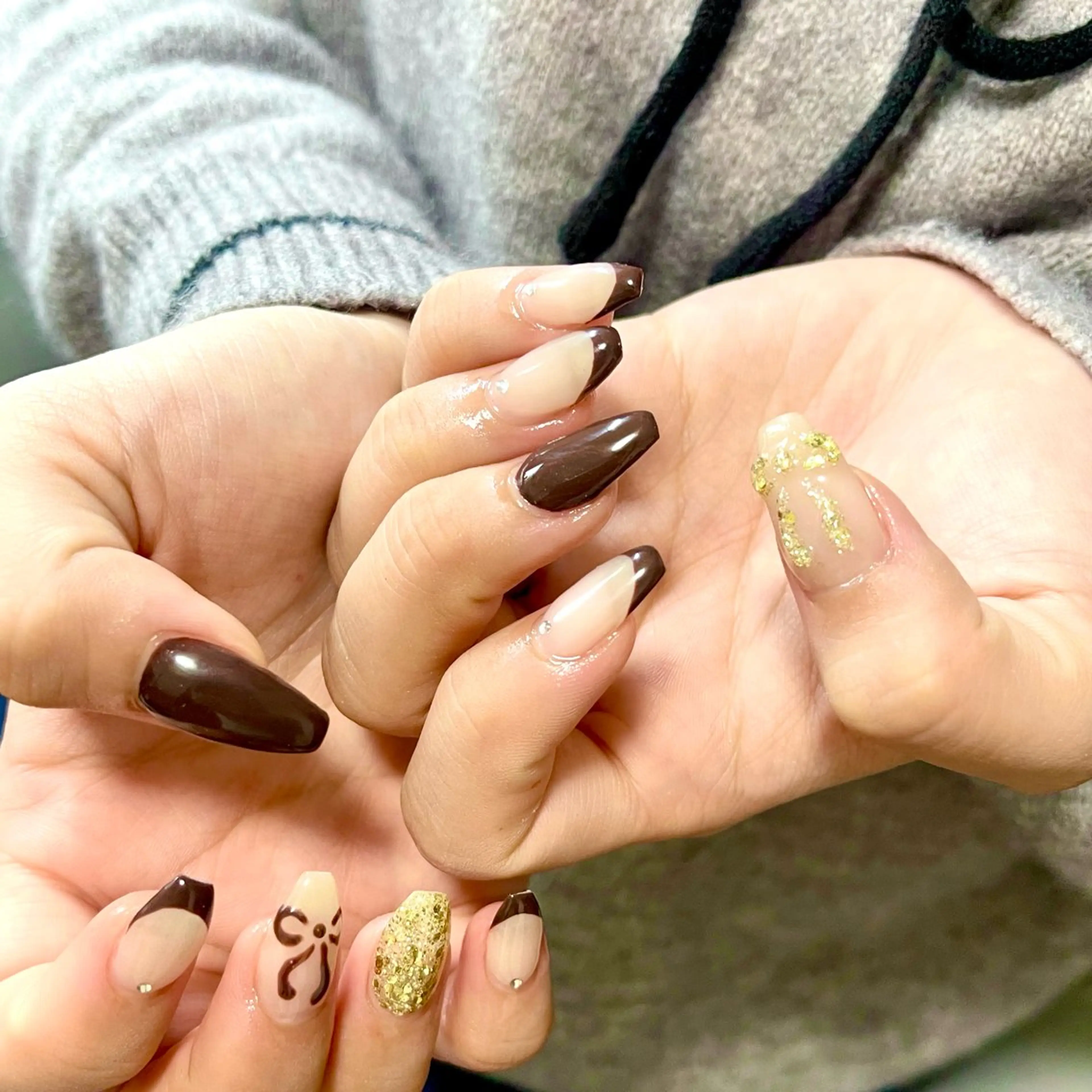 ネイル フレンチネイル リボン ハンドネイル fox. nail__sakiのネイルデザイン