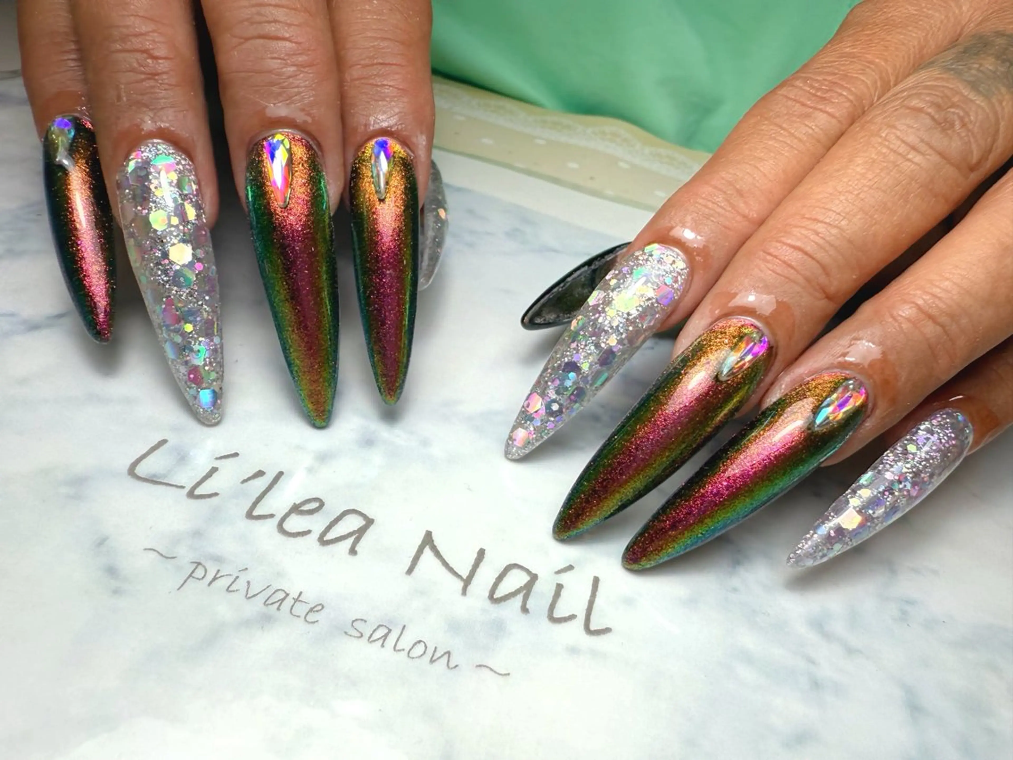 ネイル Li'leaNail AINAのネイルデザイン