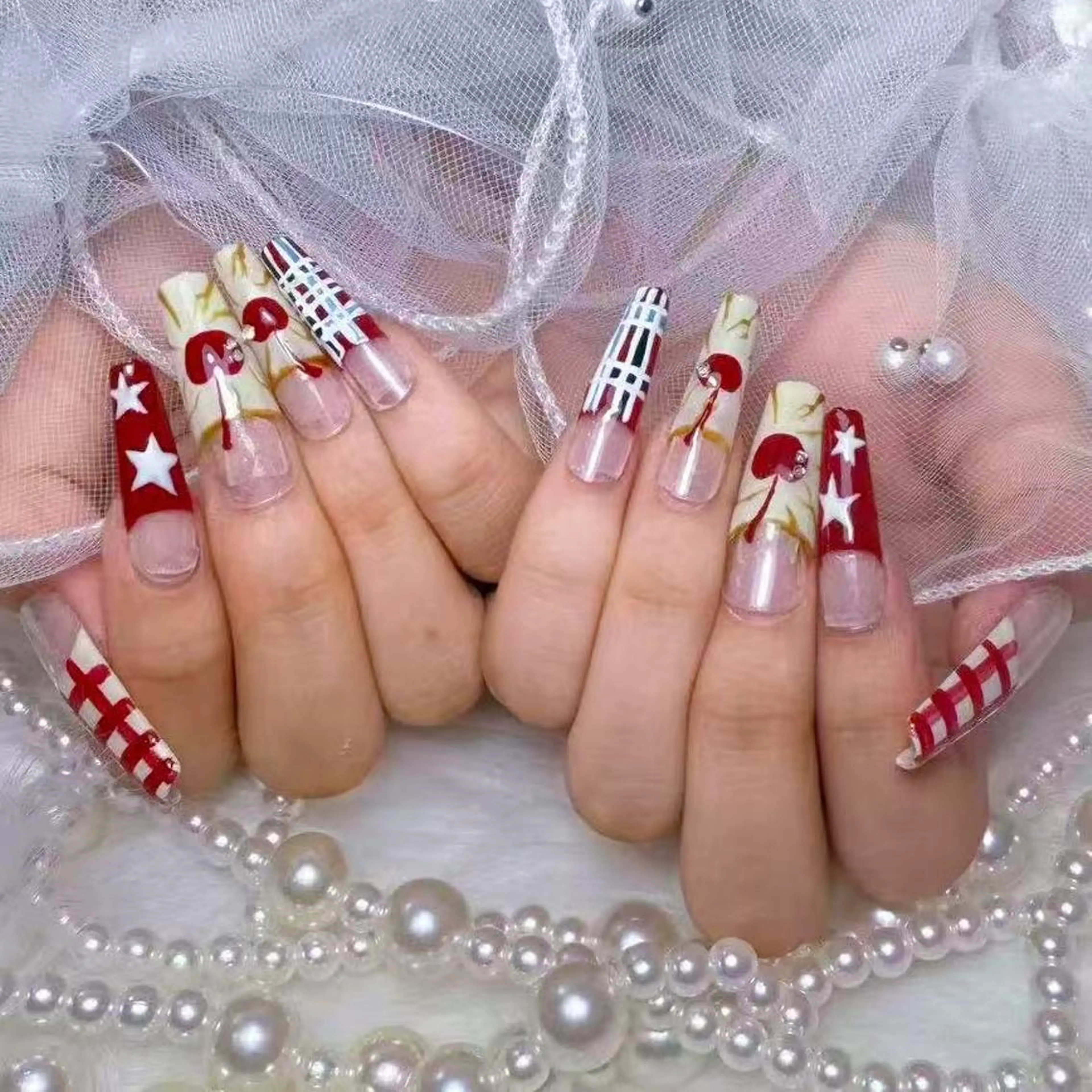 ネイル DEMAIN- 🕊️のネイルデザイン