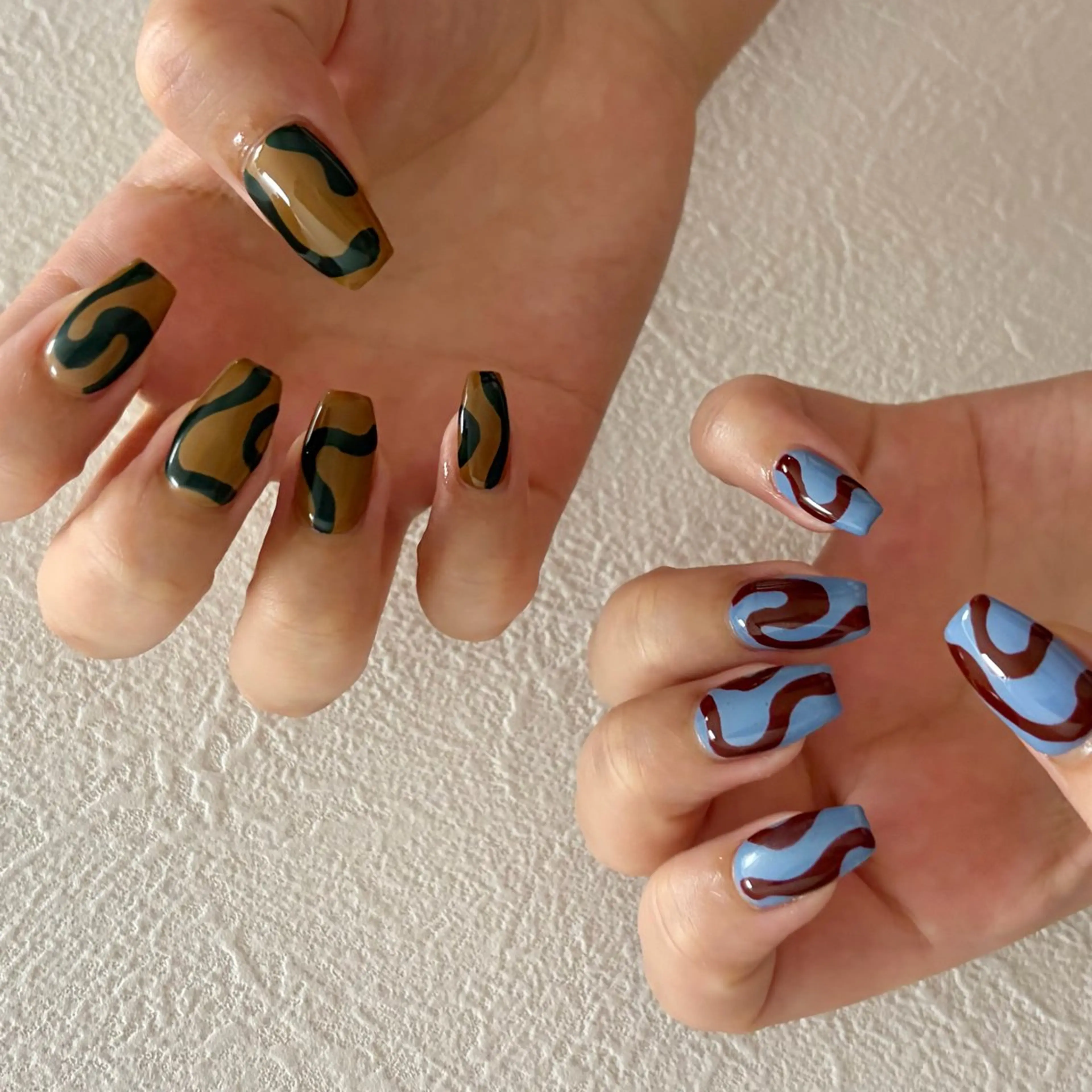 ネイル アートネイル ワンカラーネイル ハンドネイル GRANDEUR焼津 Nana🦖のネイルデザイン