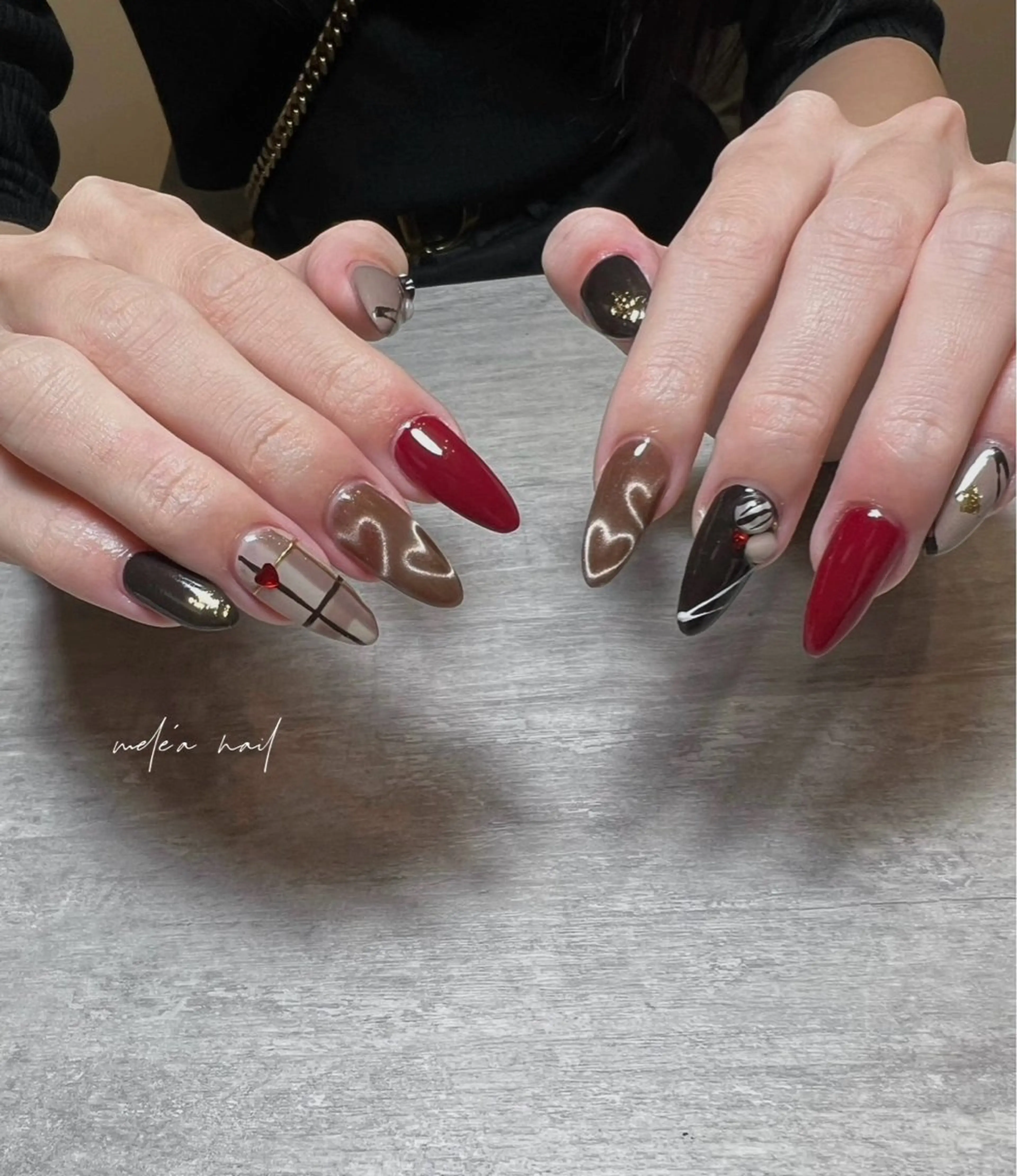 ネイル 長さ出し スカルプネイル バレンタイン ハンドネイル miho meléanailのネイルデザイン