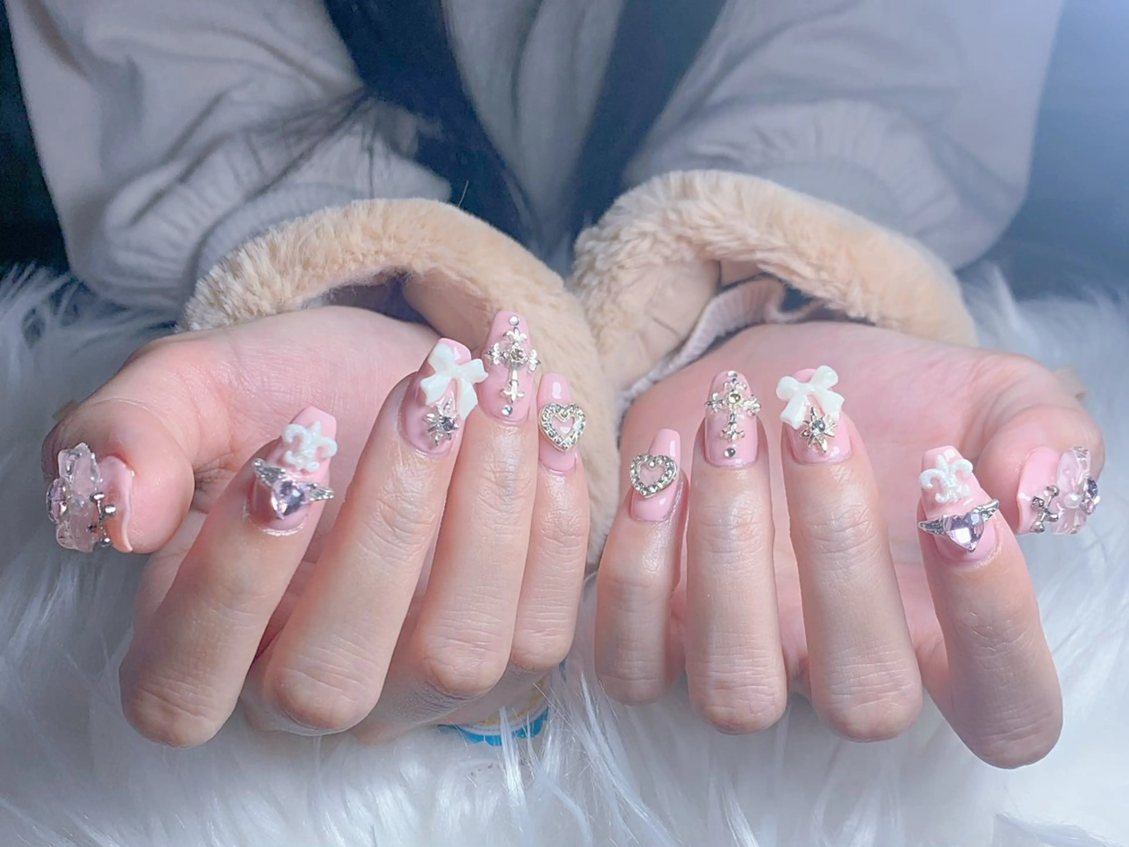 ネイル Neko nail所属・グエン ミンのネイルデザイン