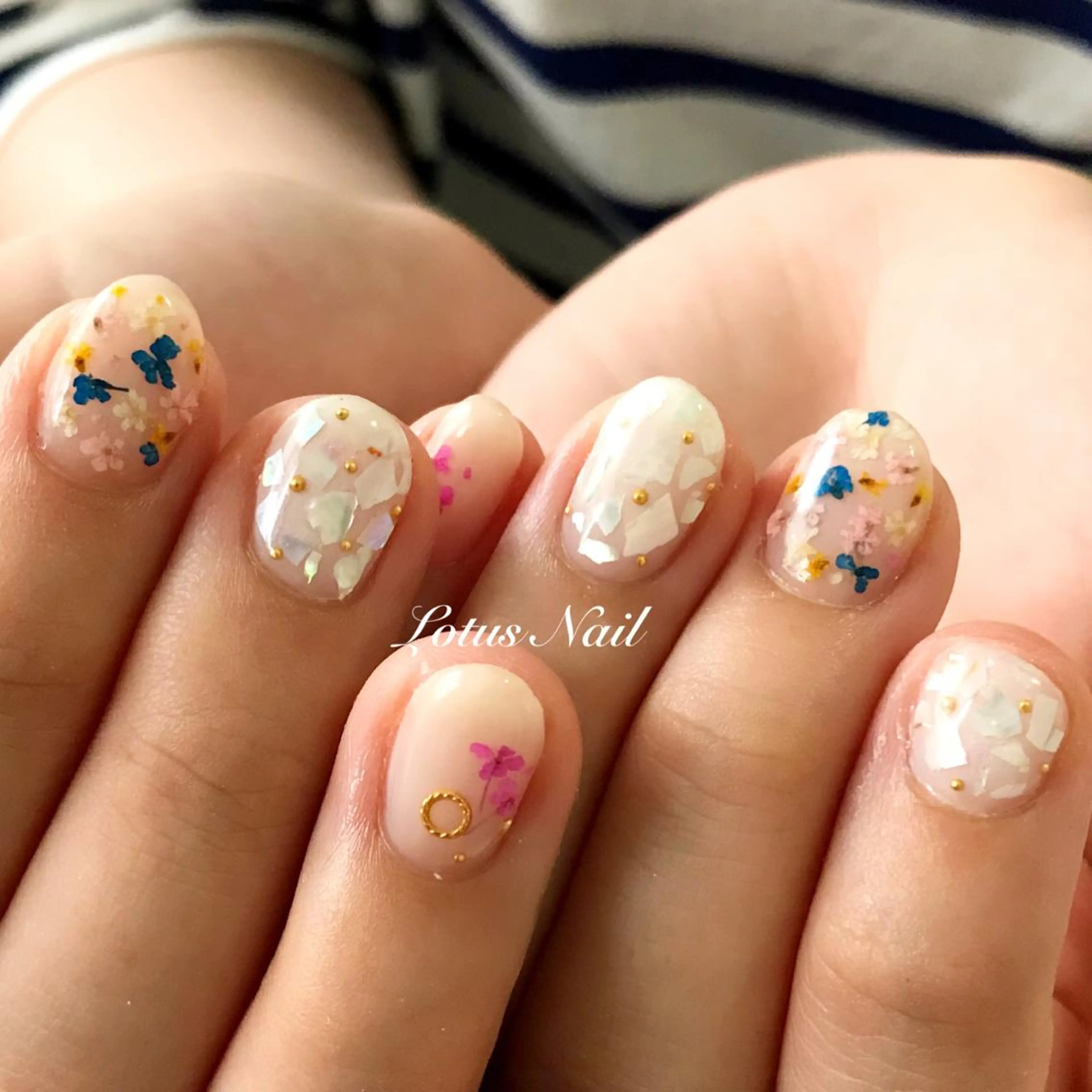 ネイル Lotus Nailのネイルデザイン
