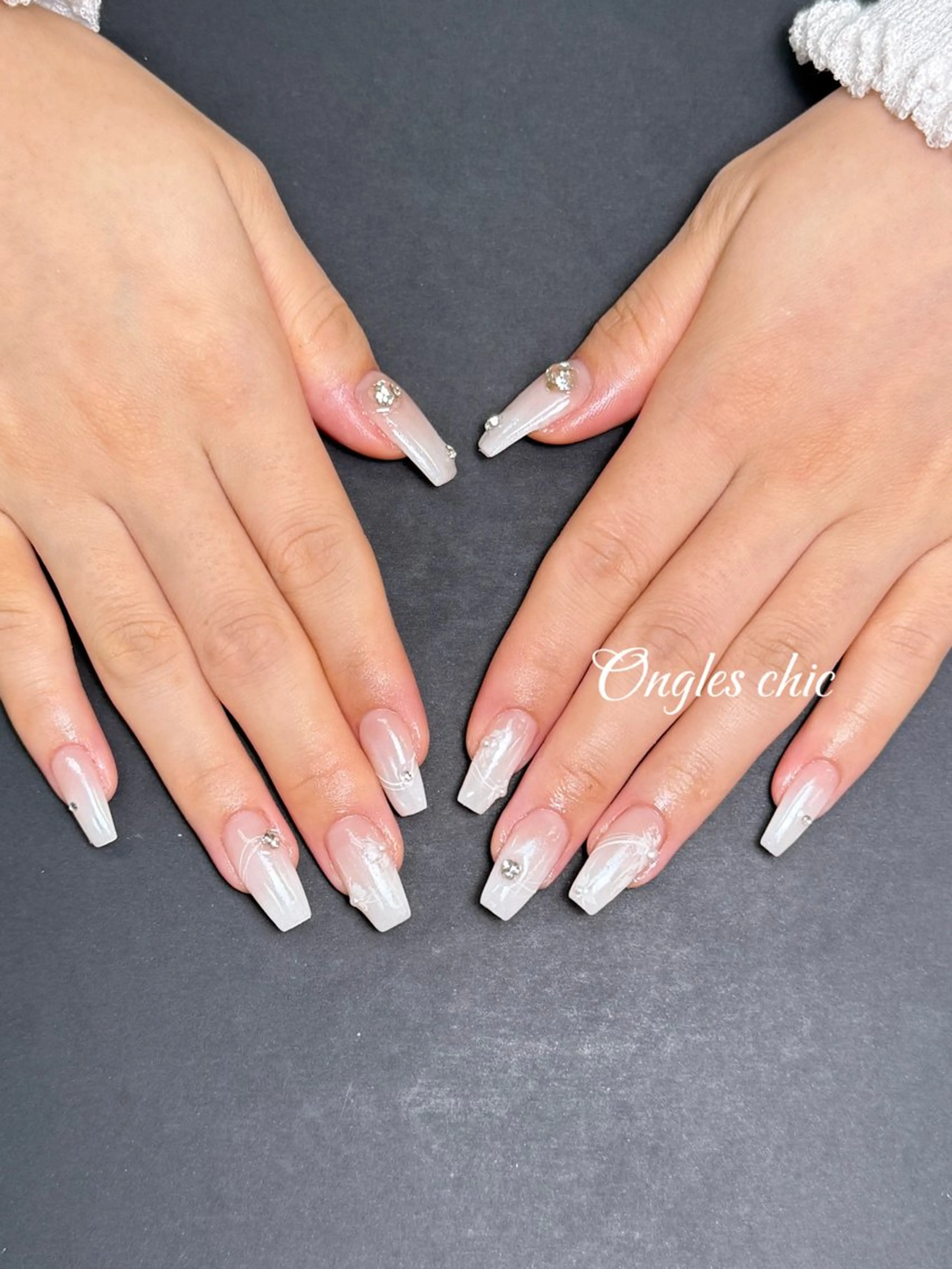 ネイル ハンドネイル ongles chicのネイルデザイン
