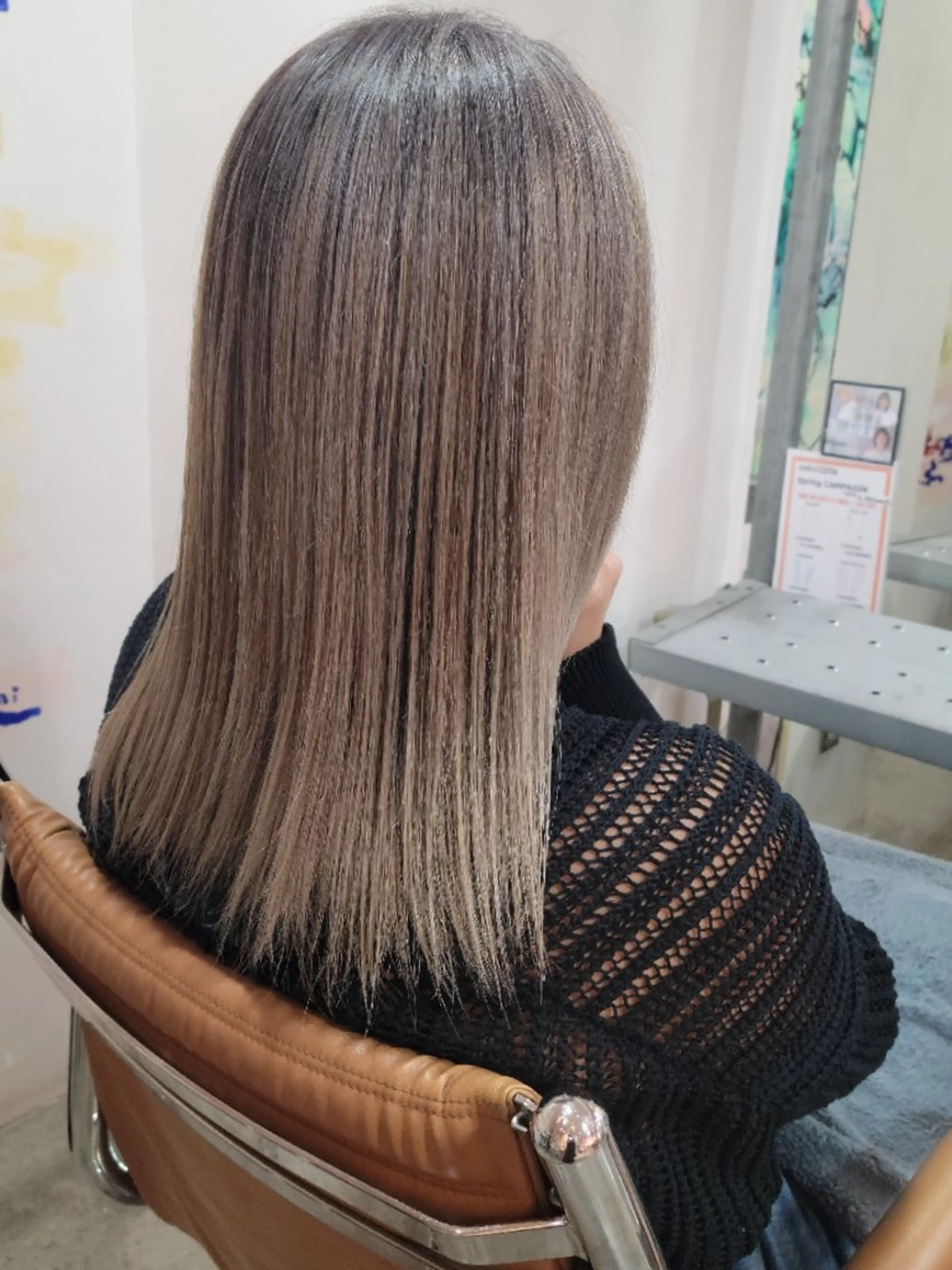 ミディアム カラー ブリーチ 透明感カラー グレージュ coii コイ【原宿/表参道】のヘアスタイル