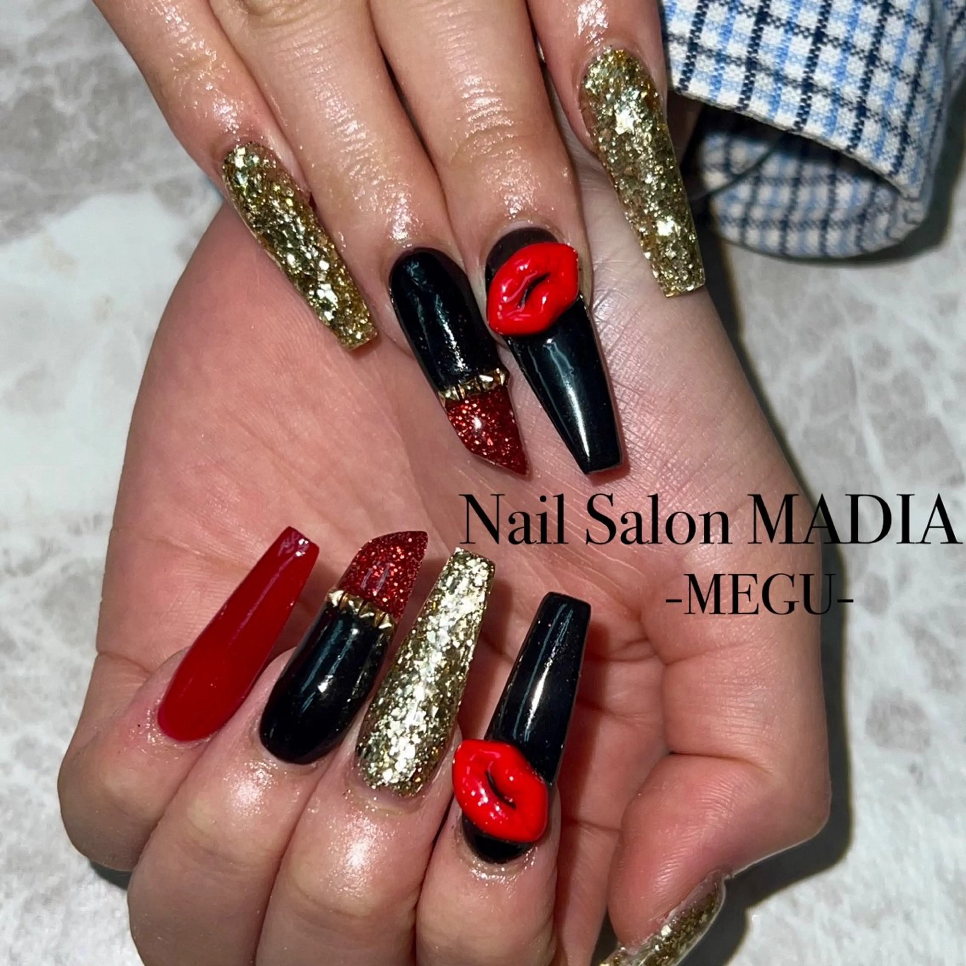 ネイル MADIA藤沢所属・MADIA MEGUのネイルデザイン