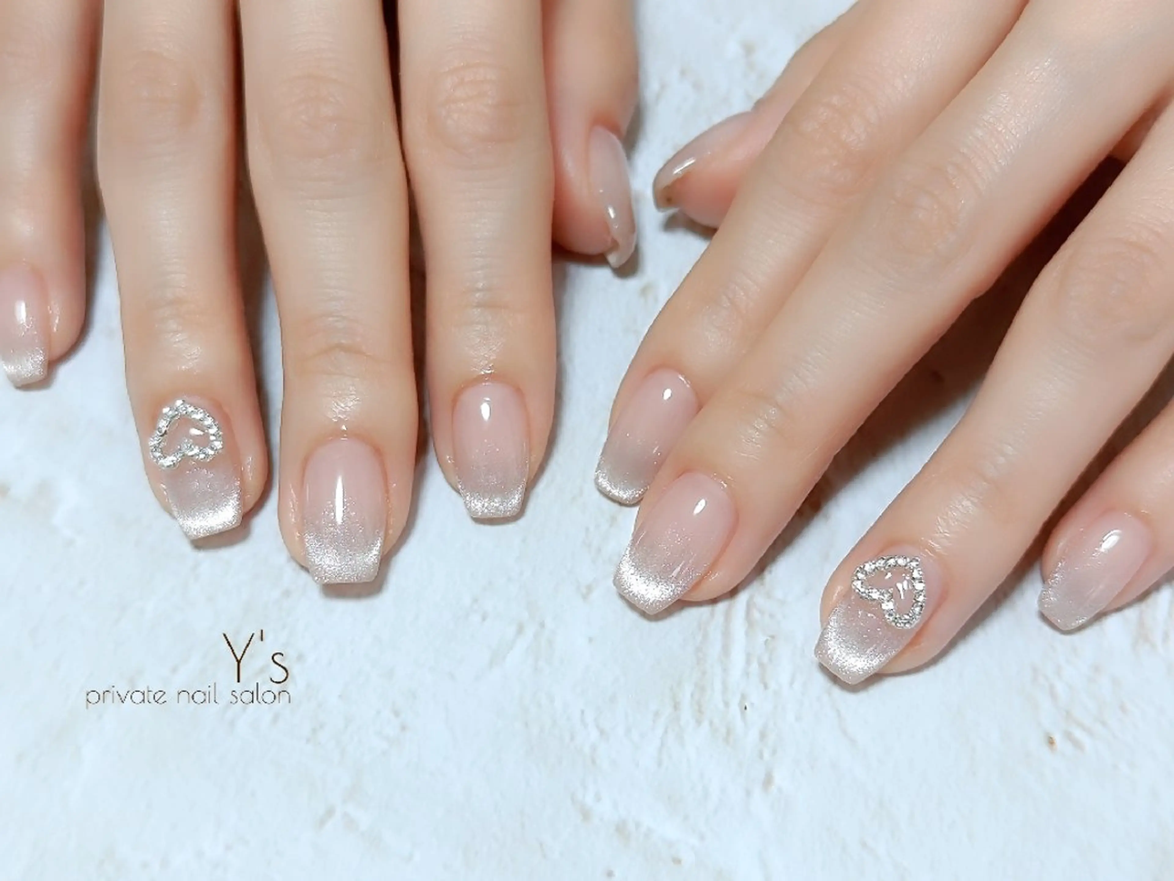 ネイル YUMI NAGAI  のネイルデザイン