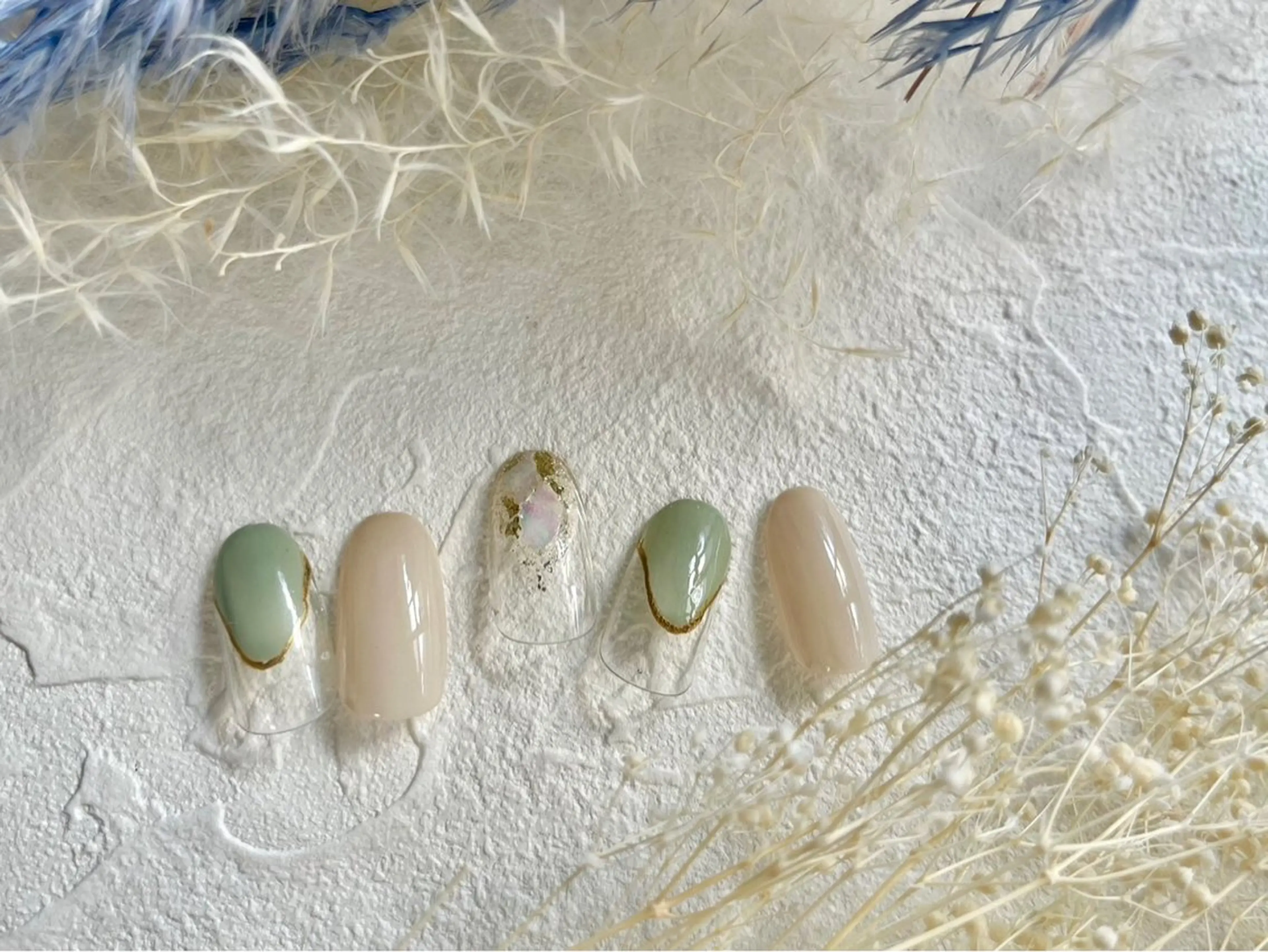 ネイル オーロラネイル 入学式 フットネイル フレンチネイル ジェルネイル Mogu nail 二子玉川のネイルデザイン