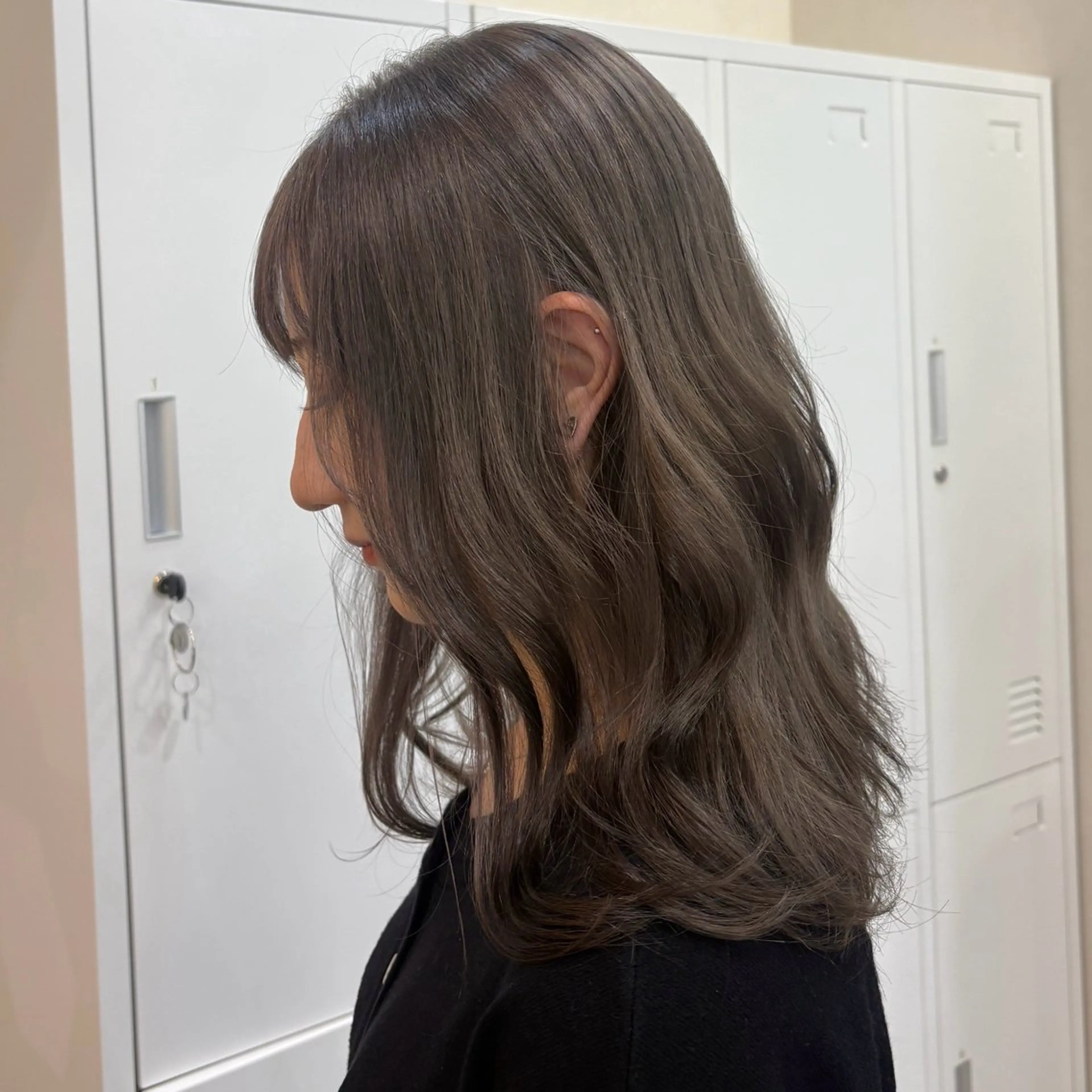 セミロング ヘアカラー トリートメント MIDORI🎀 透明感/ベージュのヘアスタイル