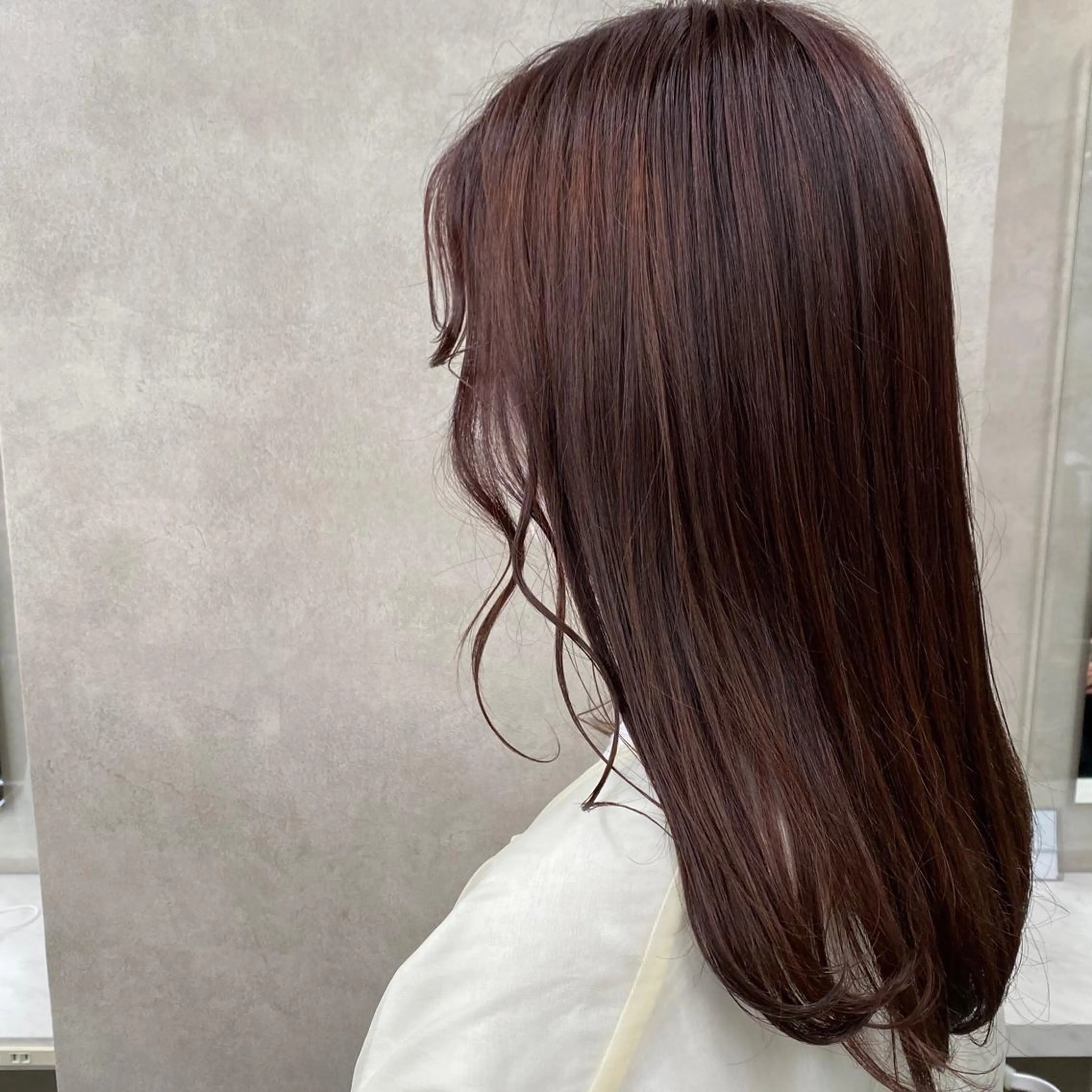 セミロング 韓国風ベージュ🤎 赤みなし🌿横浜🤎のヘアスタイル