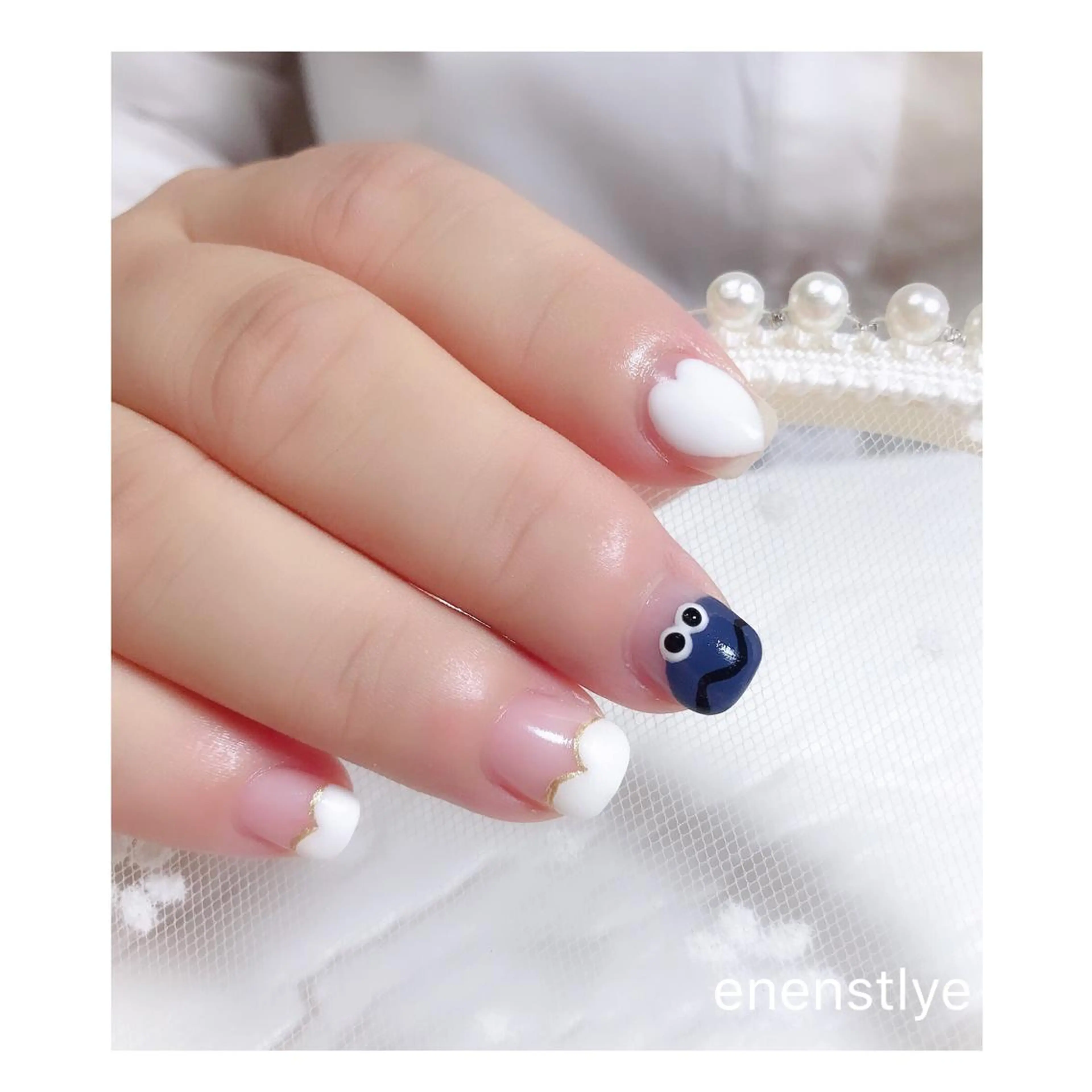 ショート ネイル ジェルネイル 持ち込み ニュアンスネイル オフィスネイル シンプルネイル 👑enen style👑のネイルデザイン