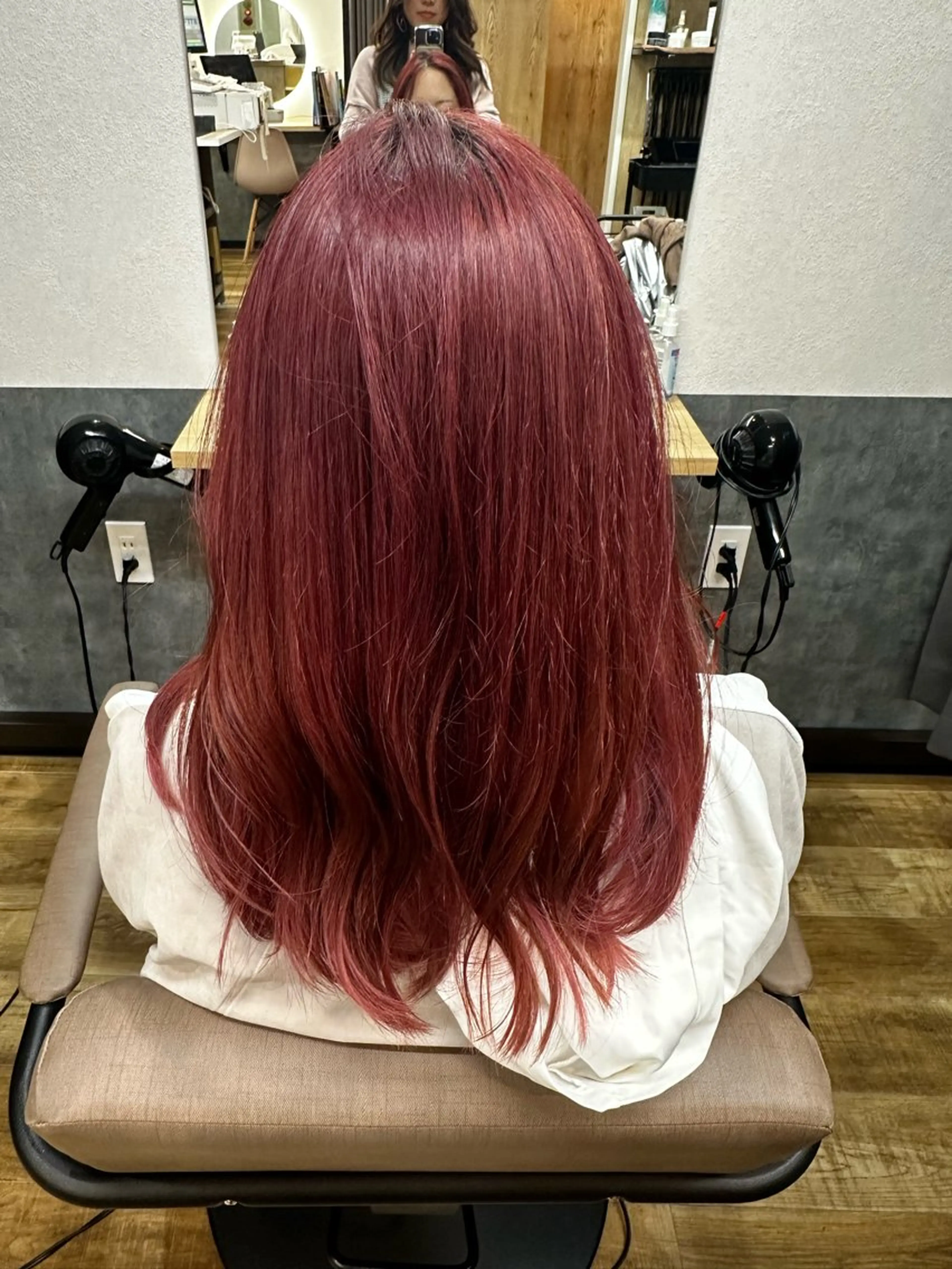 セミロング カラー ピンクカラー カット ヘアカラー トリートメント TELA HAIR南流山店所属・TELA HAIR Annaのヘアスタイル