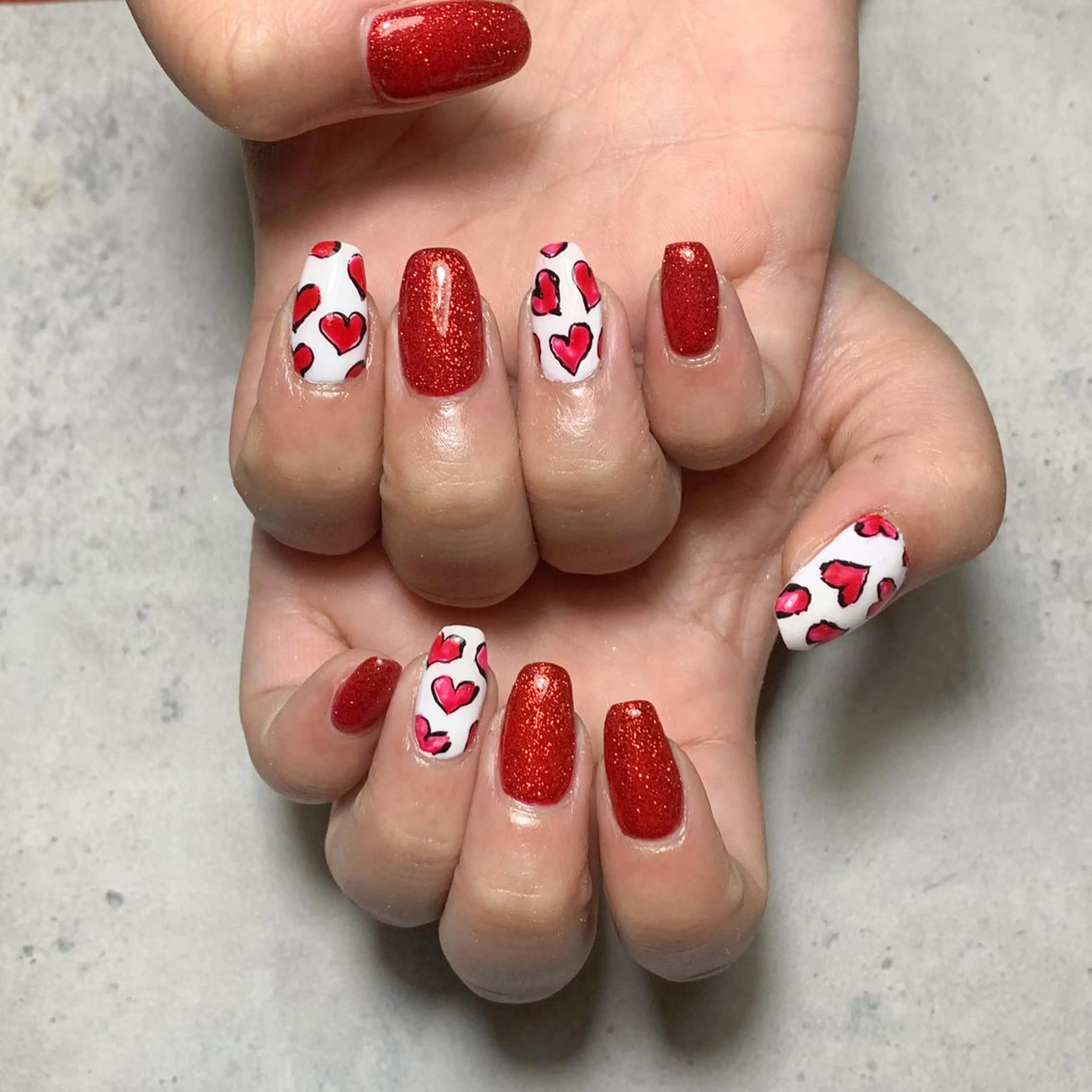 ネイル atelier　FIORITURA所属・FIORITURA aiのネイルデザイン