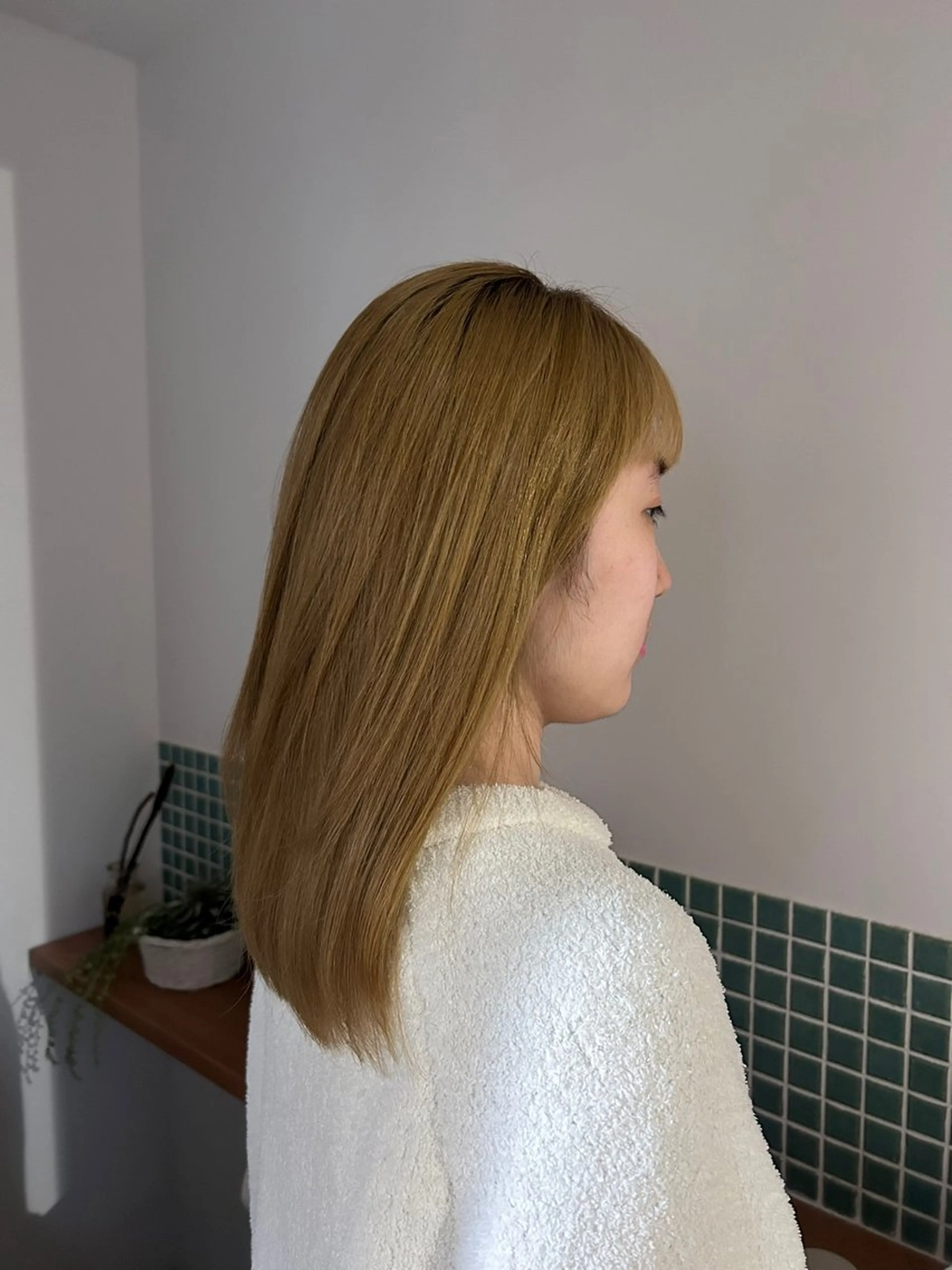 ロング カラー カット ヘアカラー ~洗練ナチュラル~ 🪵 岡田 知佳のヘアスタイル