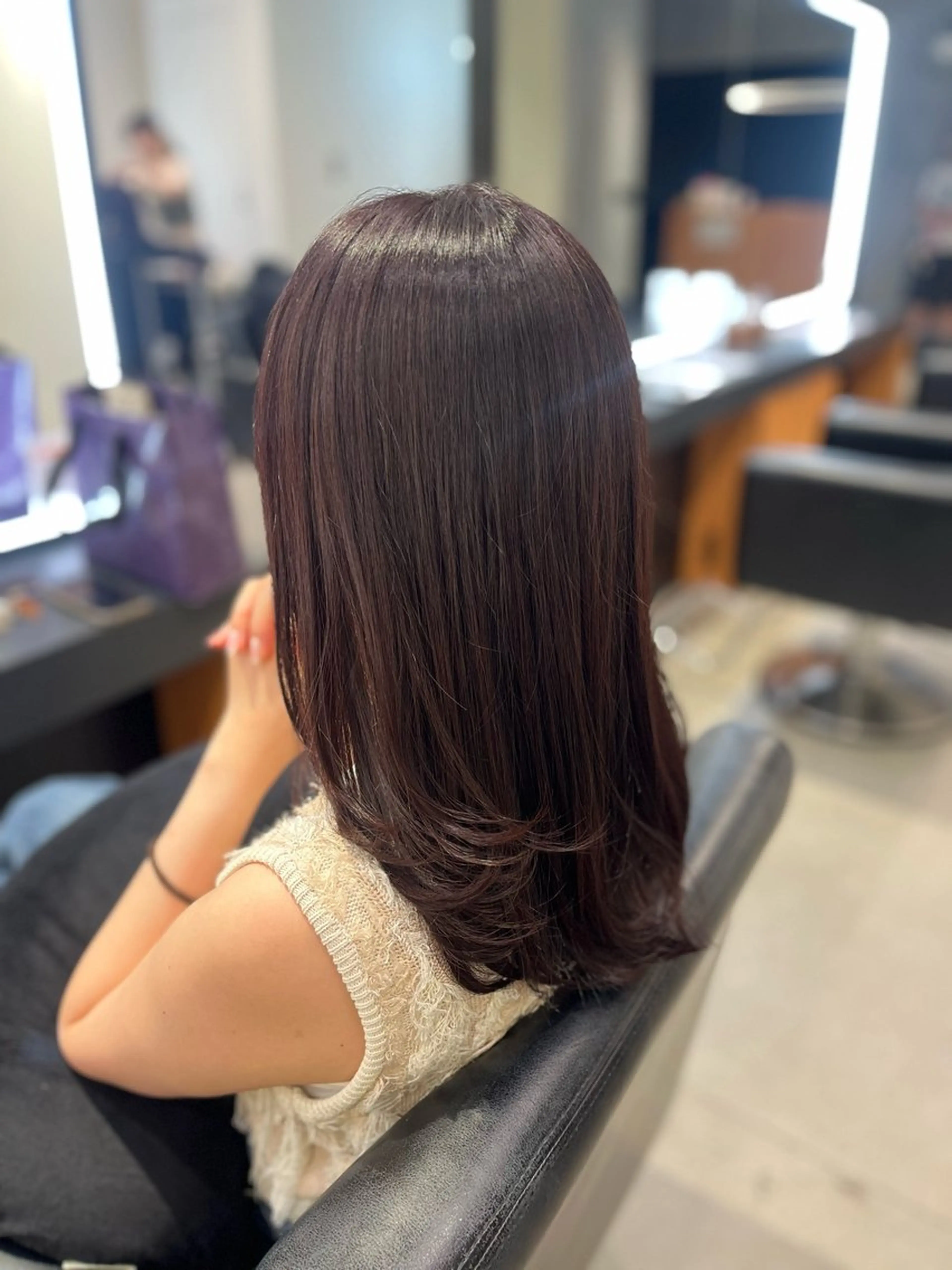 セミロング 顔周りカット カット ヘアカラー トリートメント AYU (ému) 伏見/髪質改善のヘアスタイル