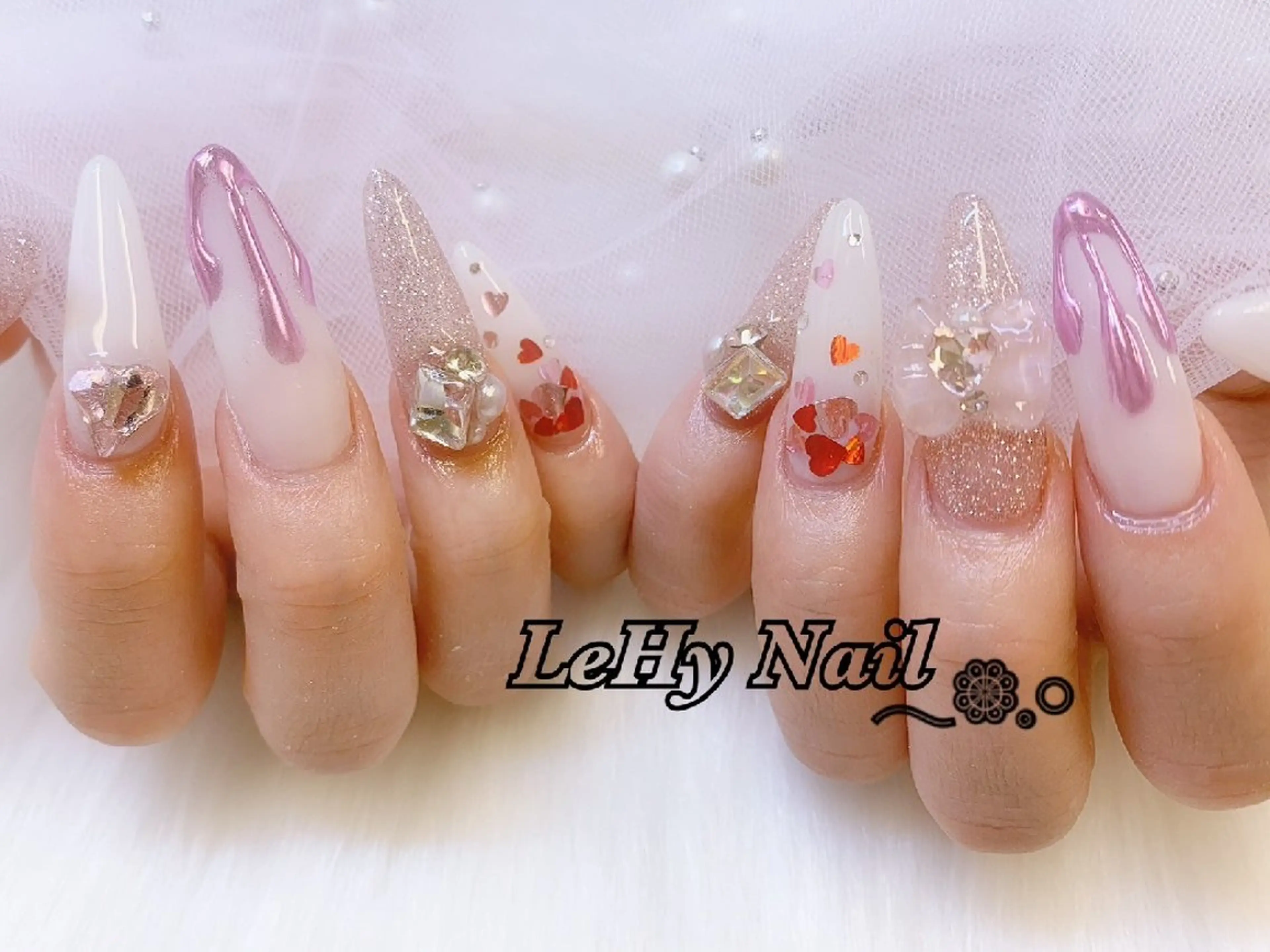 ネイル ハンドネイル LeHy nailのネイルデザイン