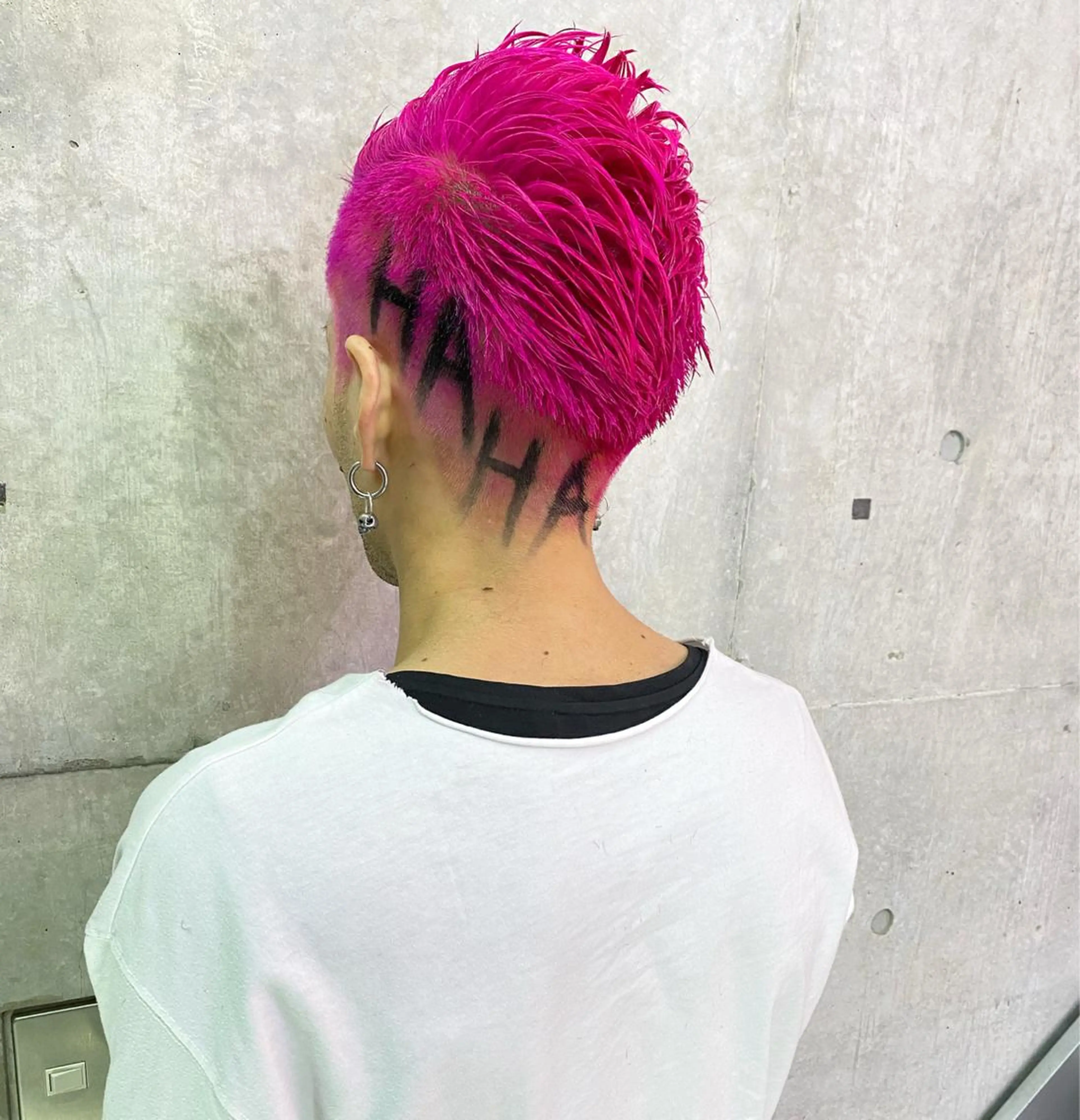 ショート カラー パーマ ヘアアレンジ メンズ キッズ ネイル マツエク・マツパ アイブロウ 中元 淳のヘアスタイル