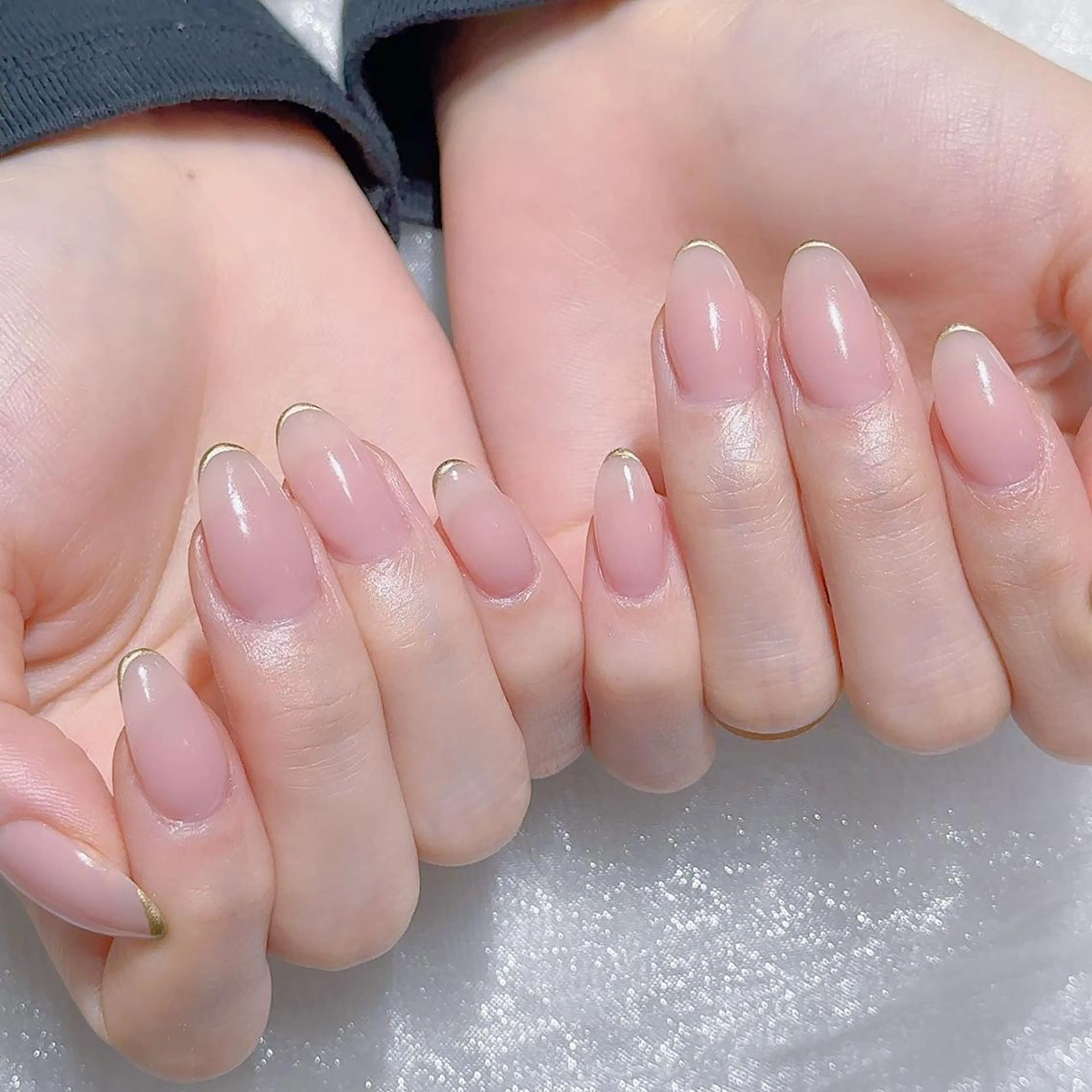 ネイル チークネイル ジェルネイル キラキラネイル マグネットネイル 持ち込み ハンドネイル Queen’s 歌舞伎町店のネイルデザイン