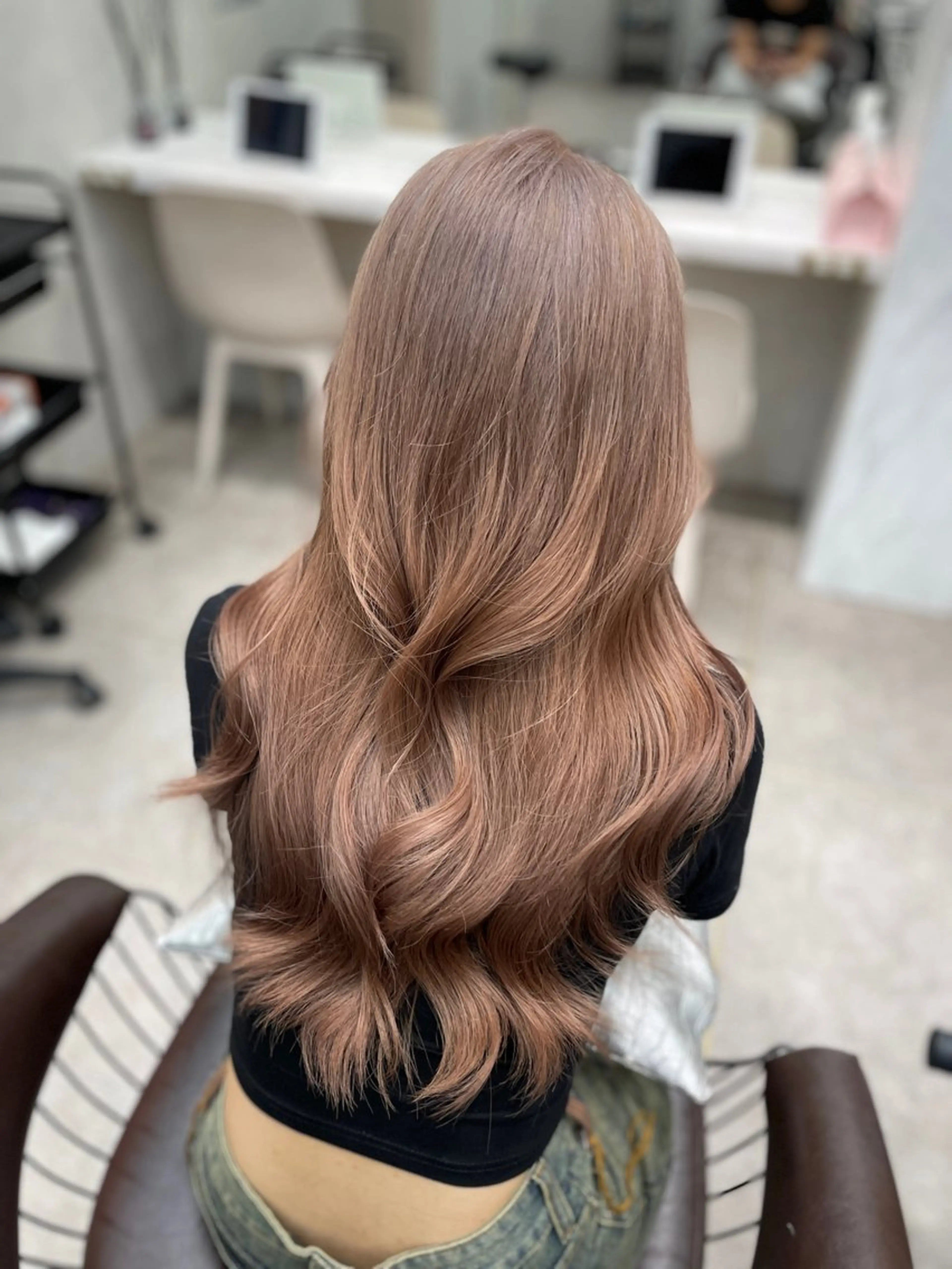 セミロング ヘアカラー MOE 福岡韓国ヘア✧︎のヘアスタイル