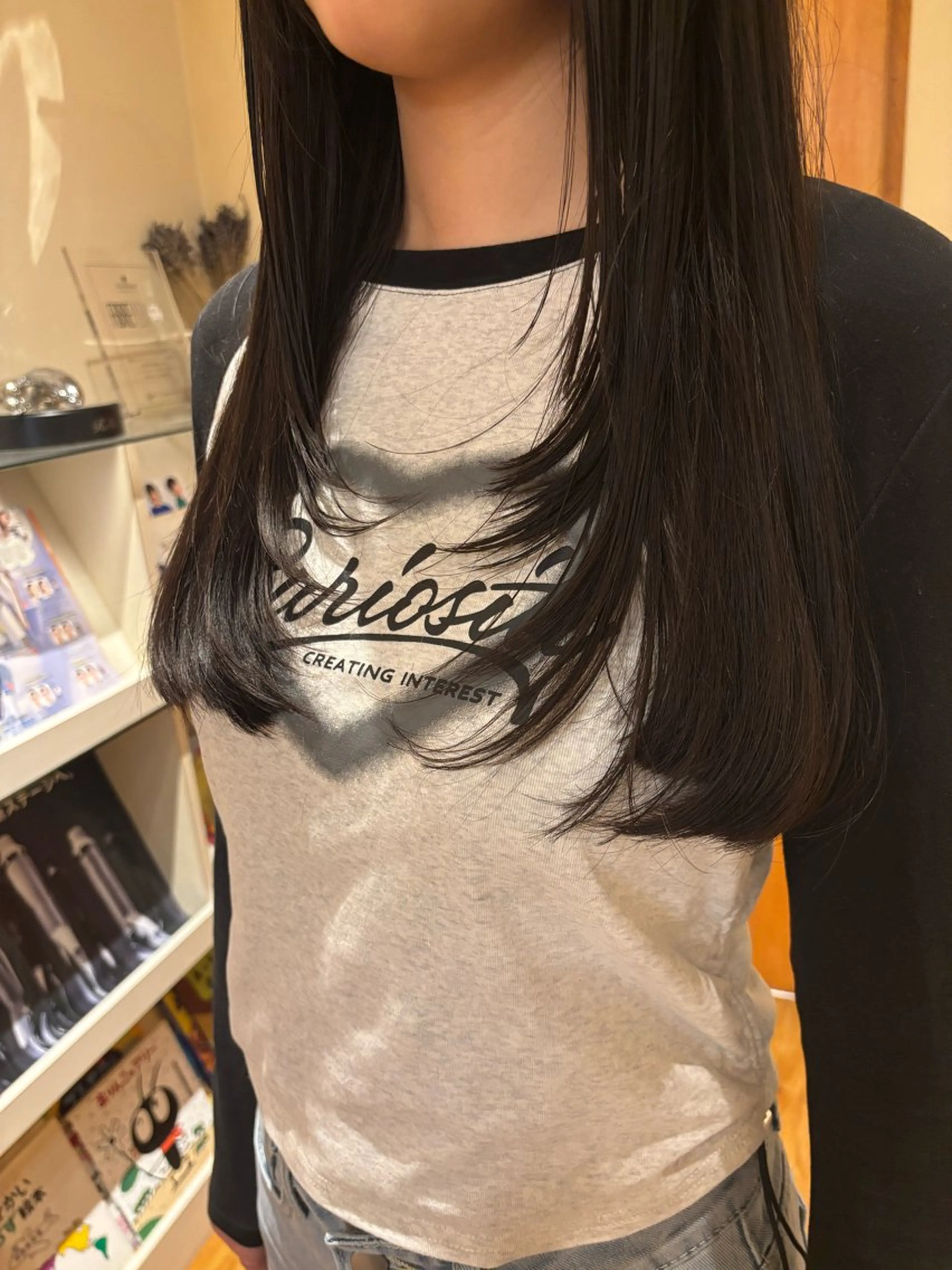 ロング レイヤーカット カット Sagedoue ユイのヘアスタイル