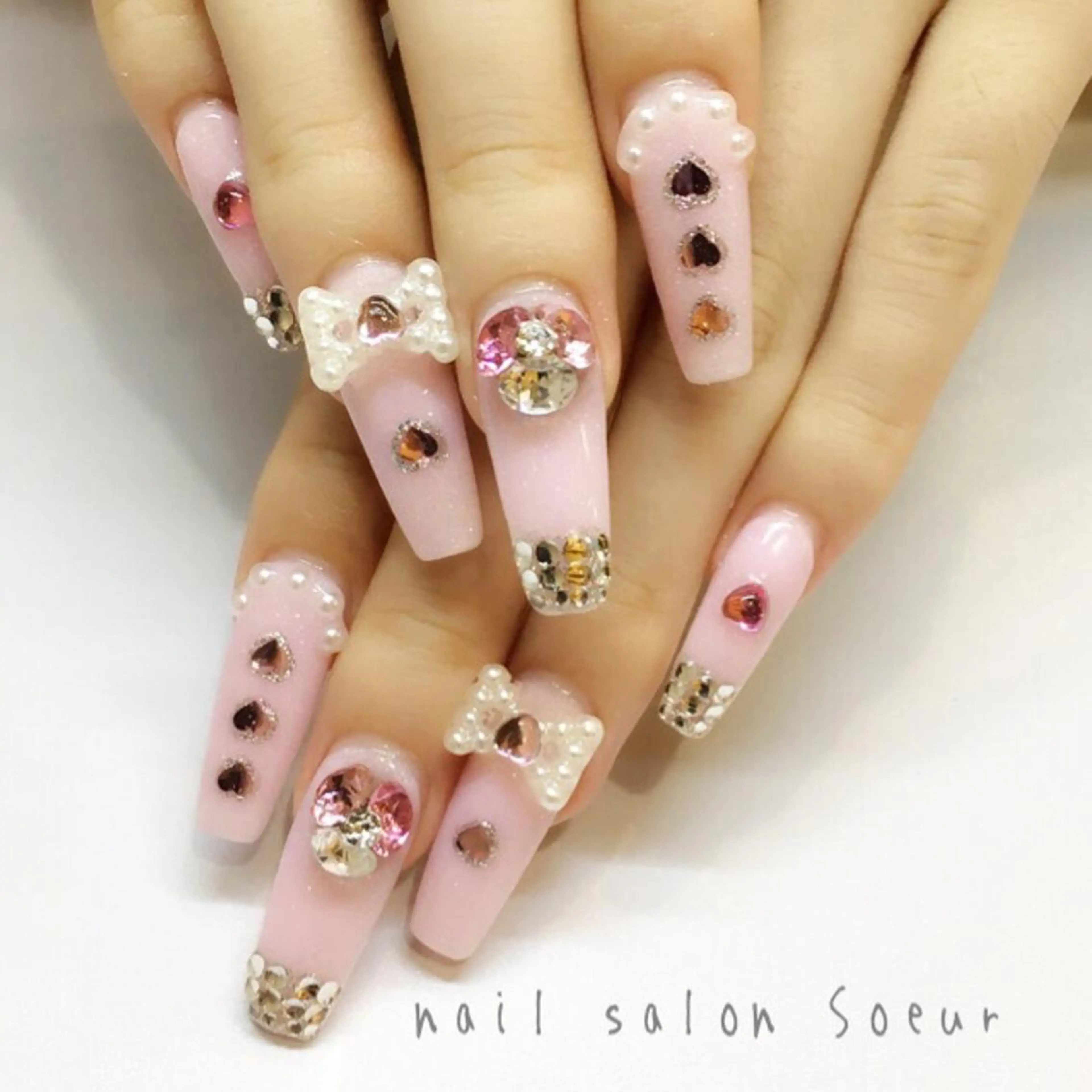 ネイル ハート ロングネイル 持ち込み スカルプネイル ハンドネイル nail salon Soeurのネイルデザイン
