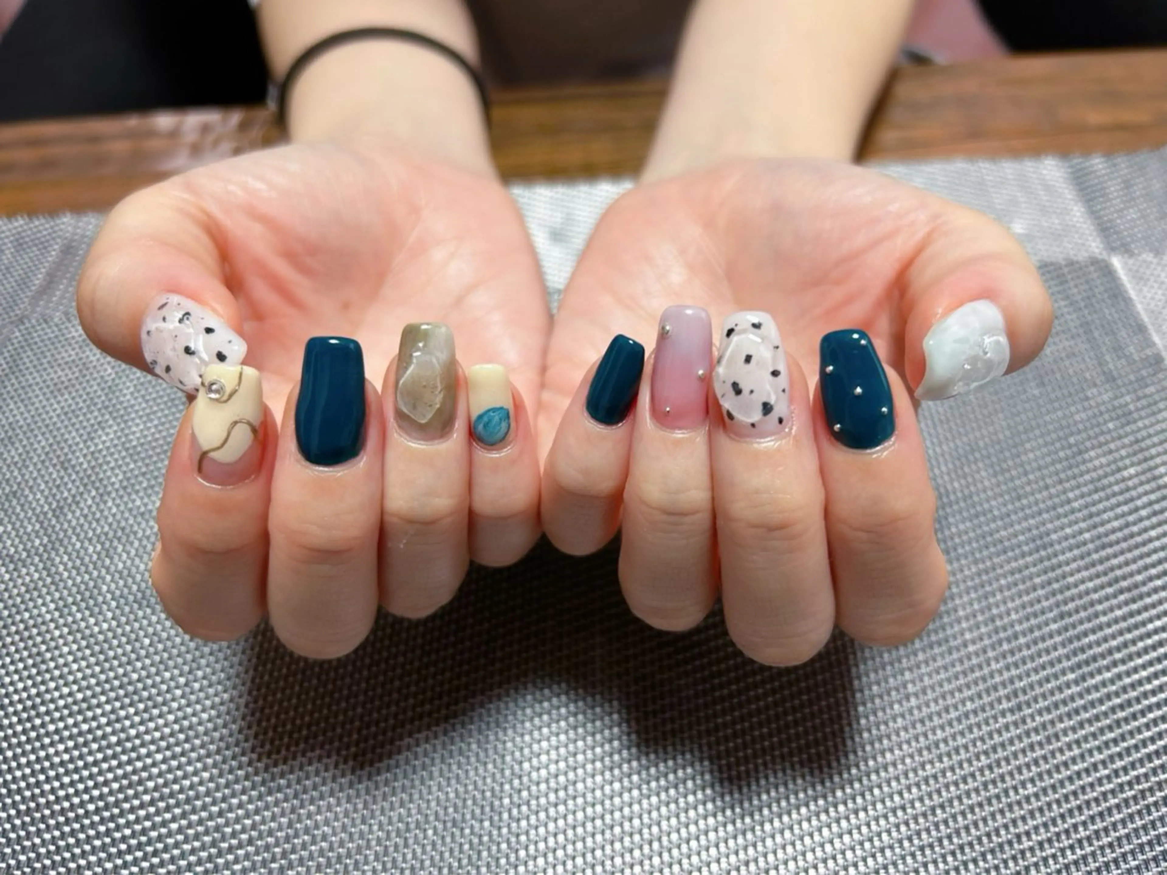 ネイル i nailのネイルデザイン