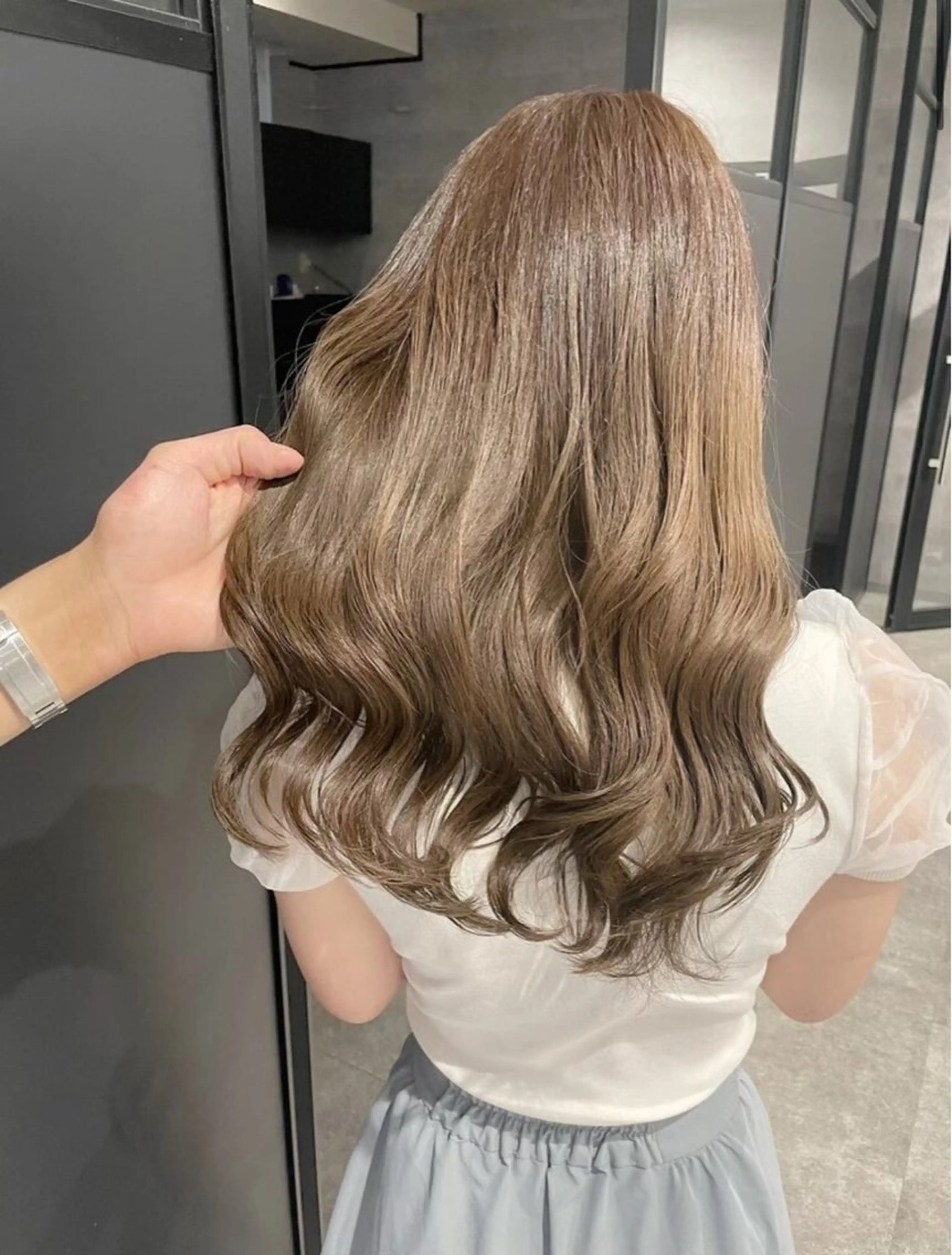 ロング ＿WHITE鳳店所属・＿white鳳店/ 牧原彩乃のヘアスタイル