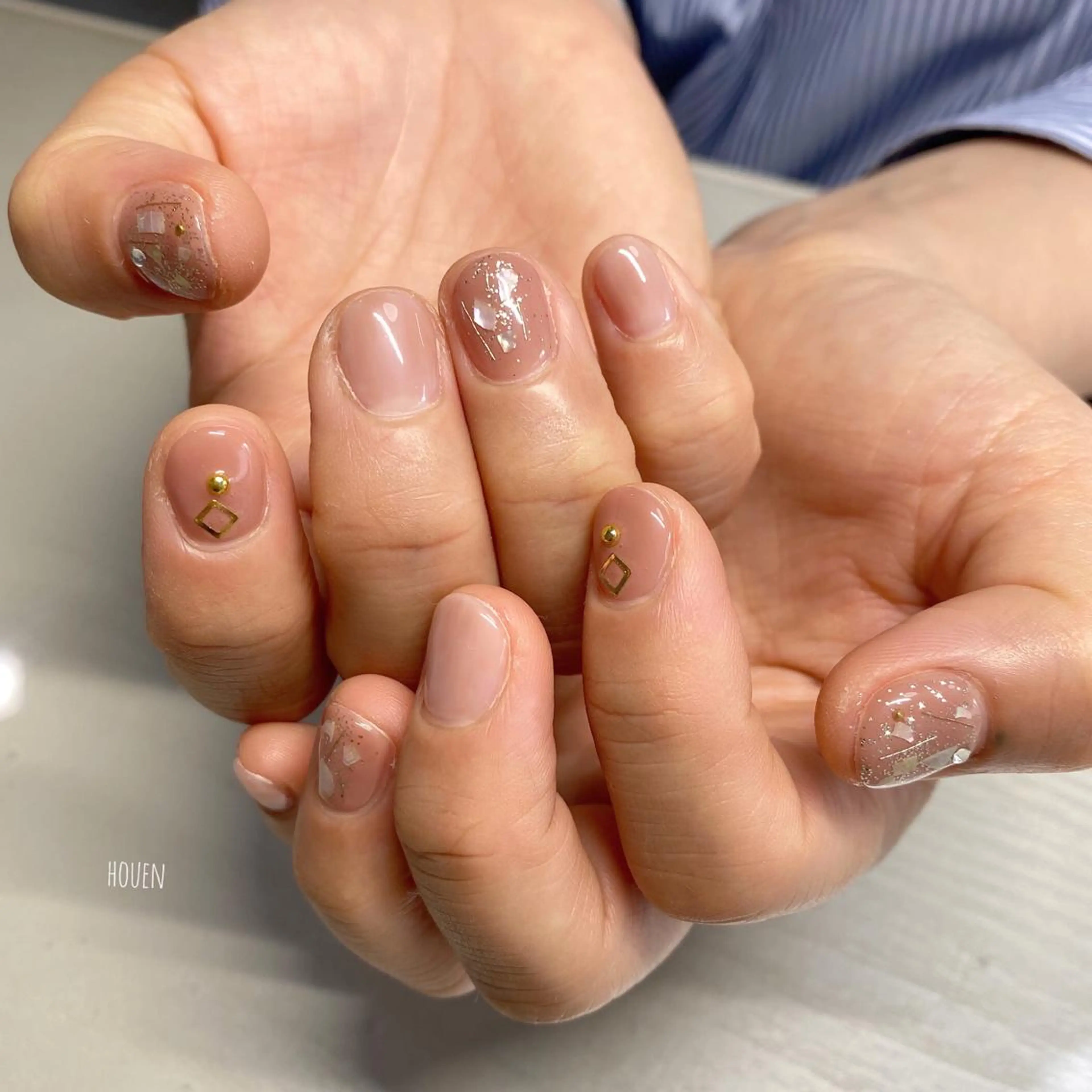 ネイル 持ち込み I P'ink nail salon所属・I pinknail 韓国風·持ち込み専門のネイルデザイン