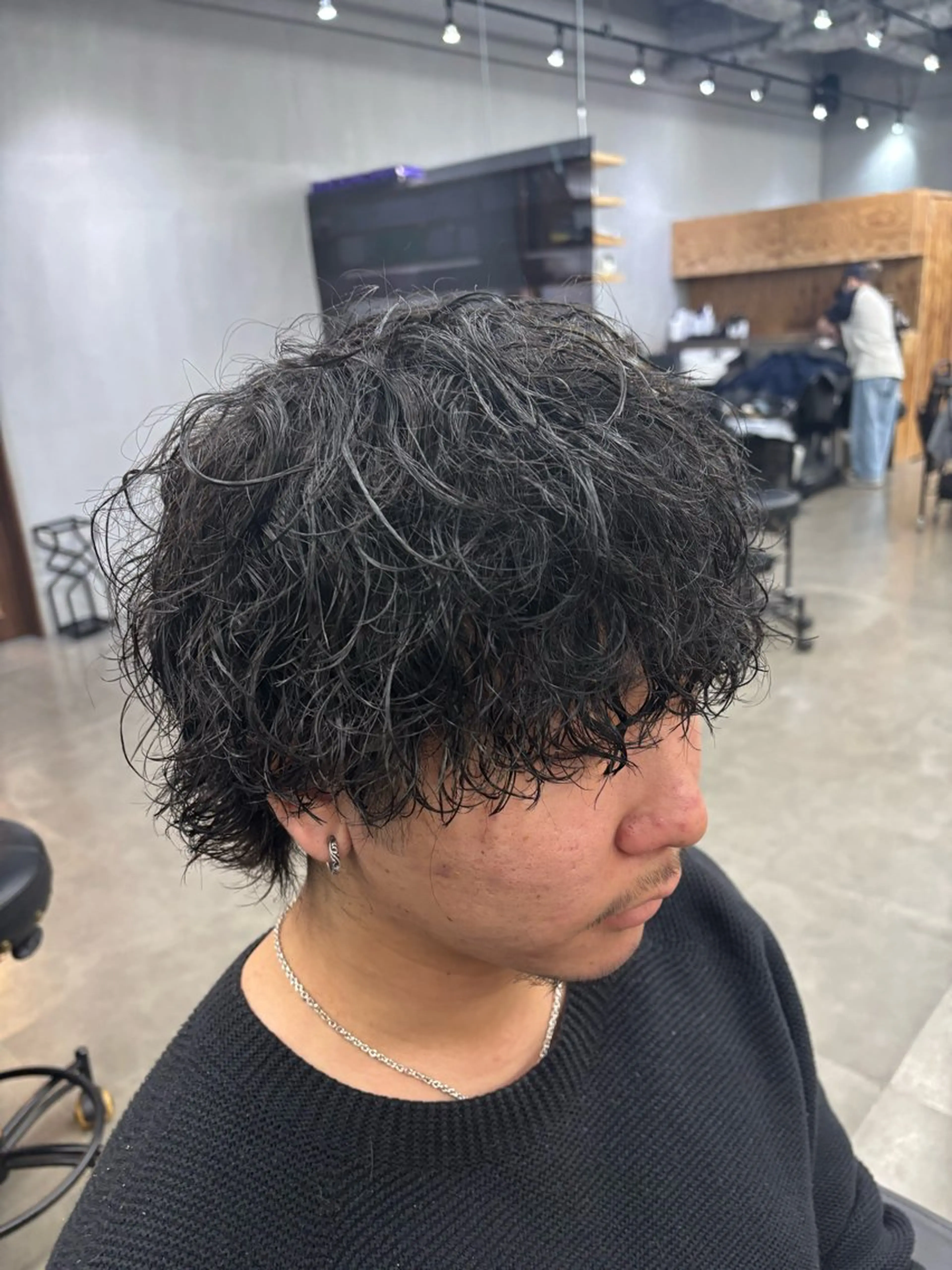 ミディアム パーマ メンズ カット パーマ トリートメント メンズ支持率NO.1 マサキのヘアスタイル